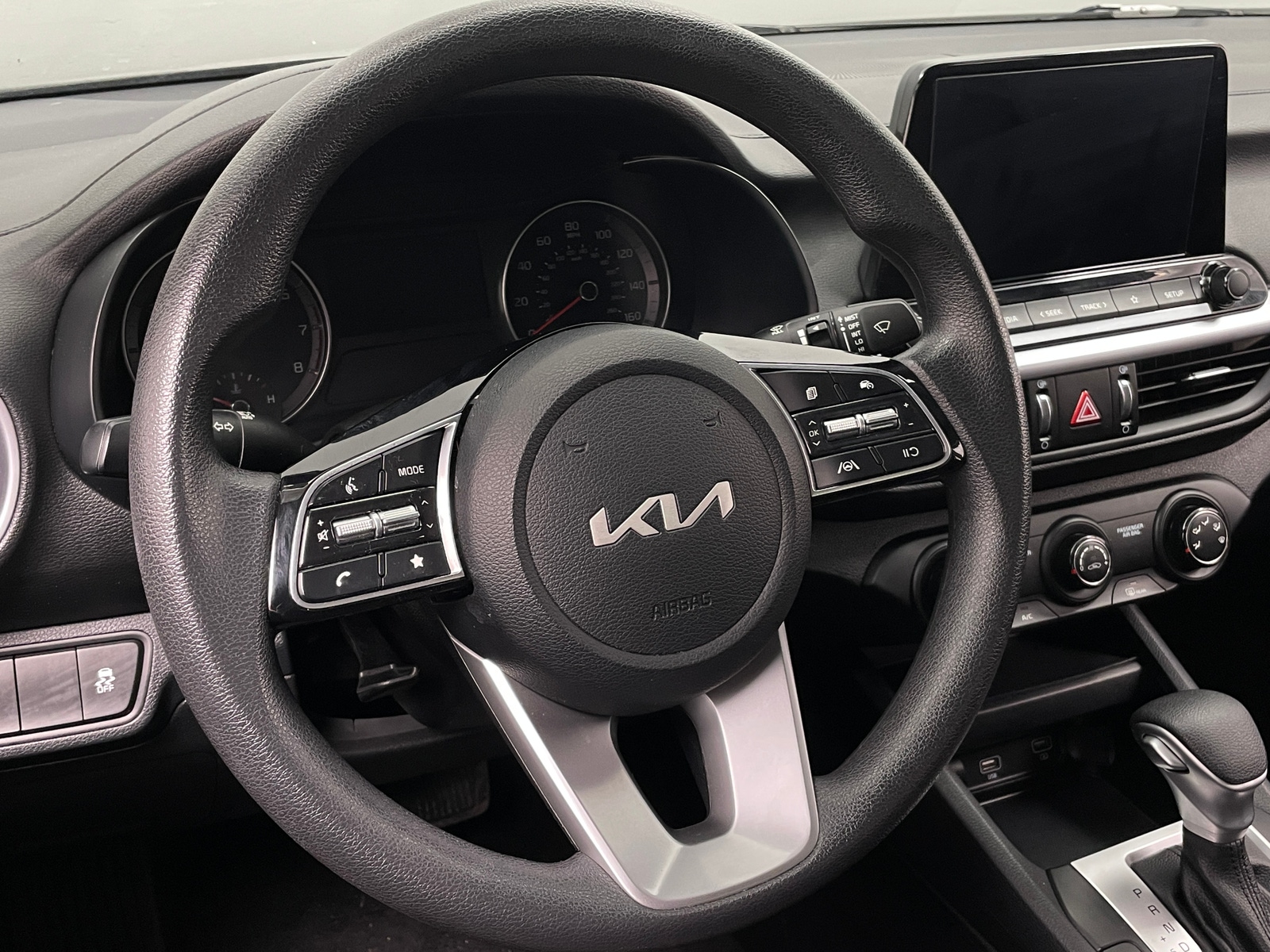 Thumbnail: 2024 Kia Forte - 5