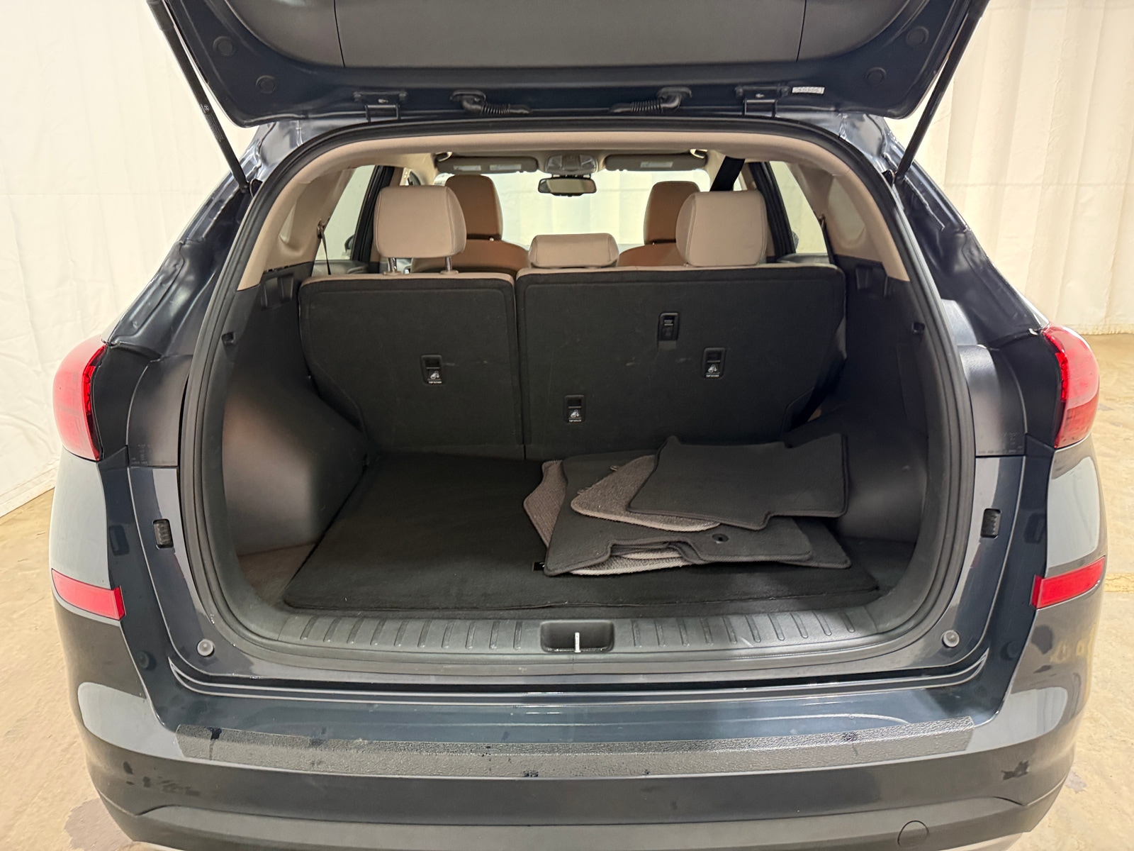 Thumbnail: 2021 Hyundai Tucson - 7