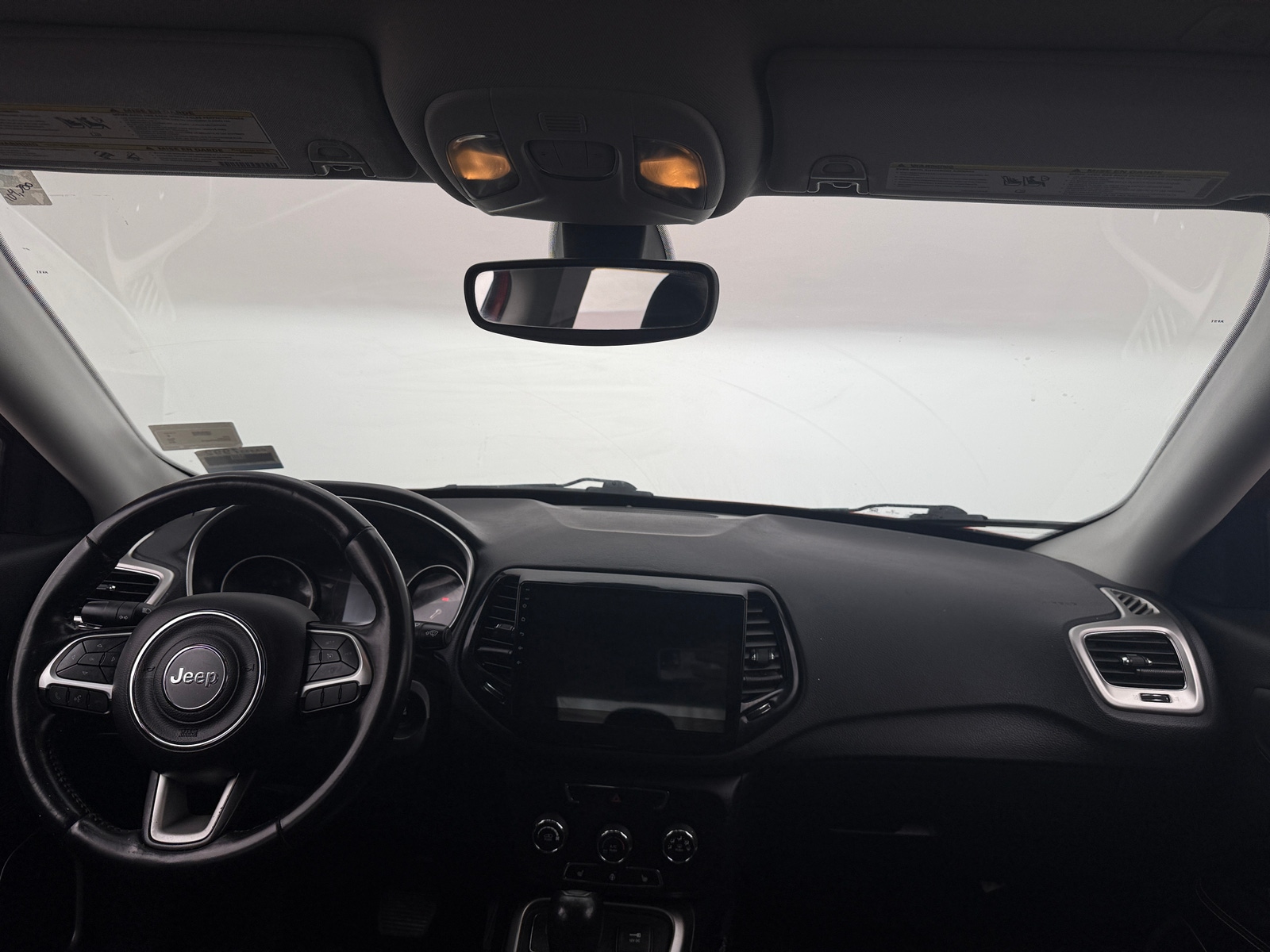 Thumbnail: 2018 Jeep Compass - 3