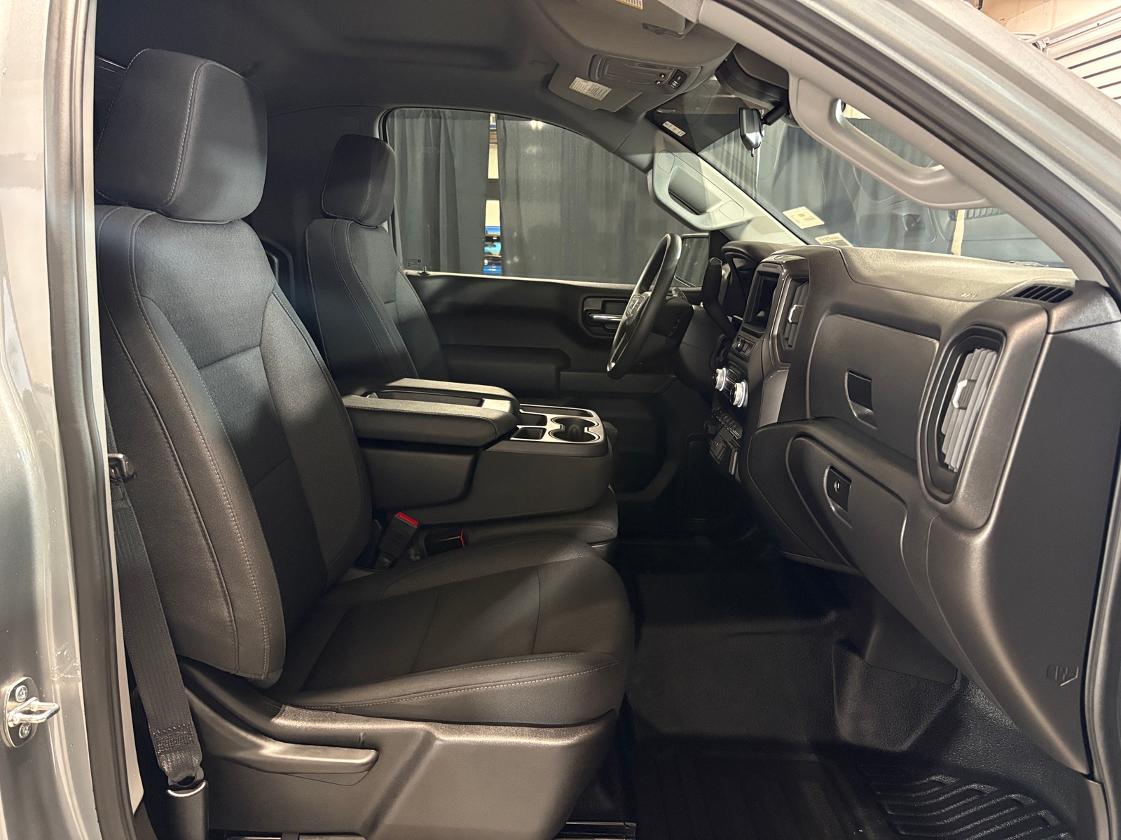 Thumbnail: 2024 GMC Sierra 1500 - 2