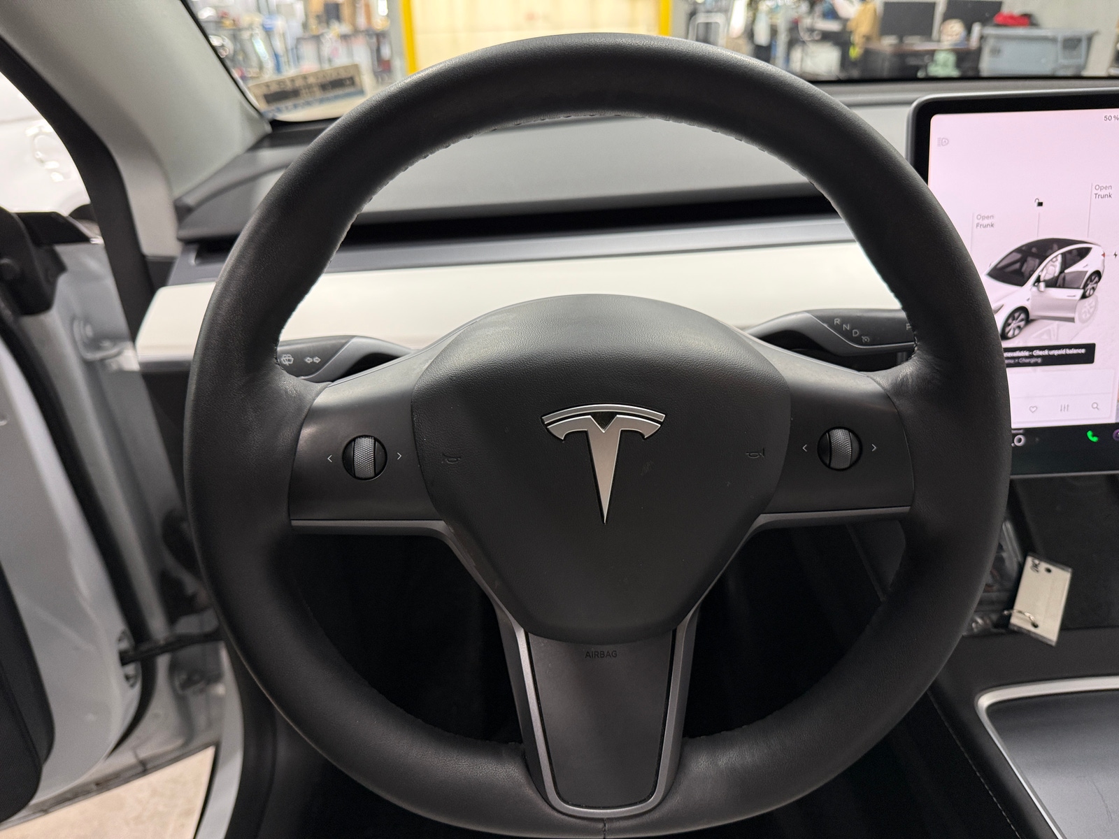 Thumbnail: 2022 Tesla Model Y - 4