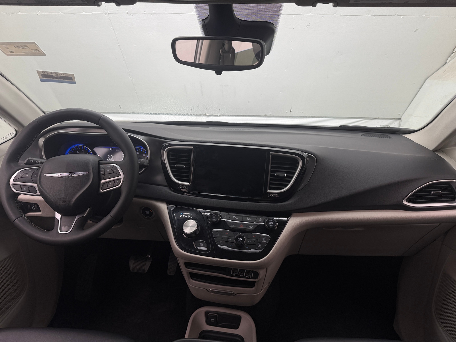 Thumbnail: 2024 Chrysler Pacifica - 2