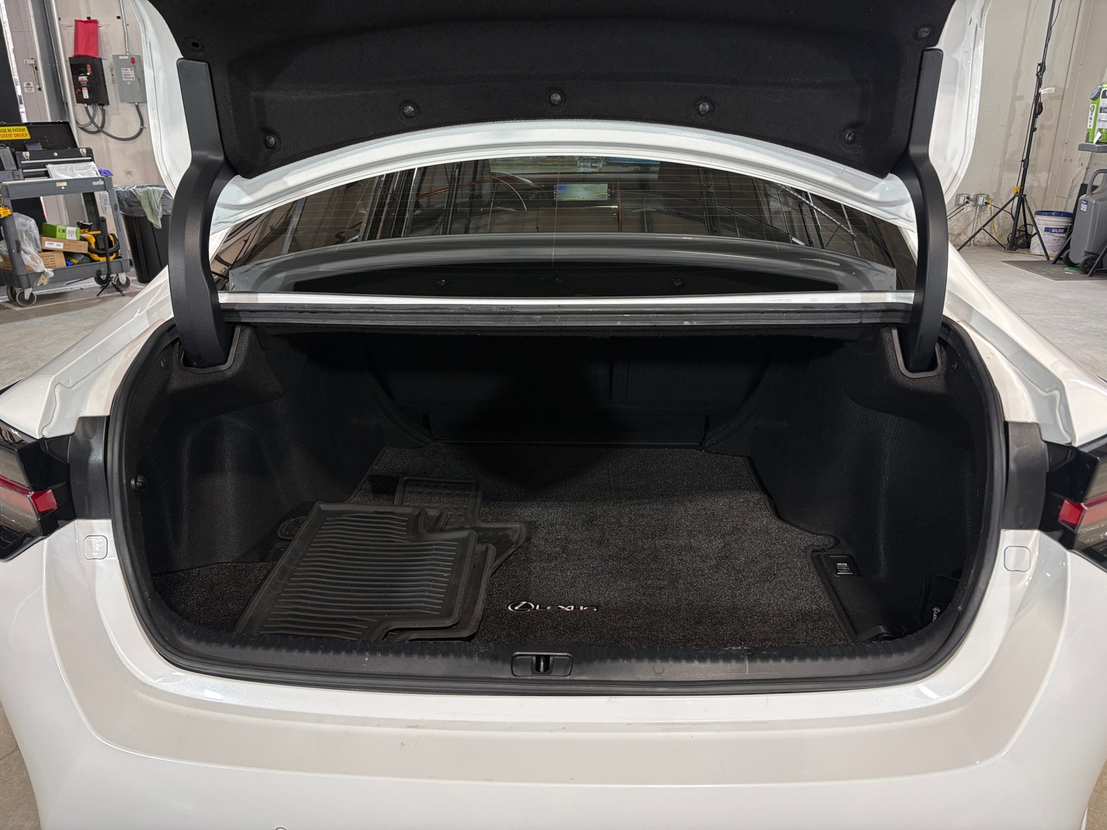 Thumbnail: 2020 Lexus RC - 4