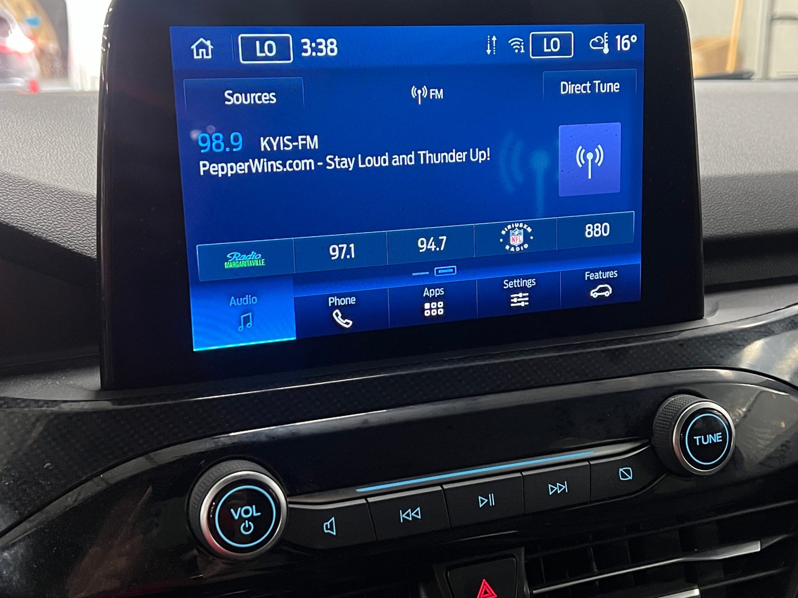 Thumbnail: 2025 Ford Escape - 4