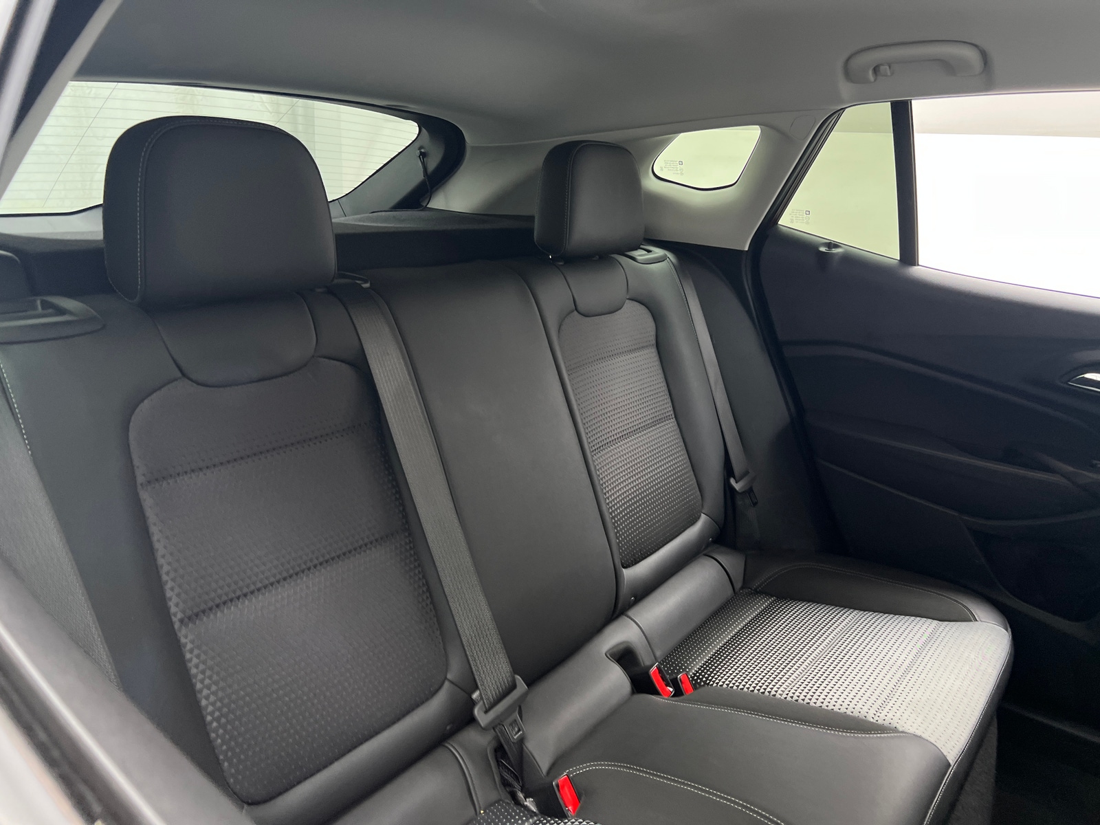 Thumbnail: 2025 Chevrolet Trax - 6