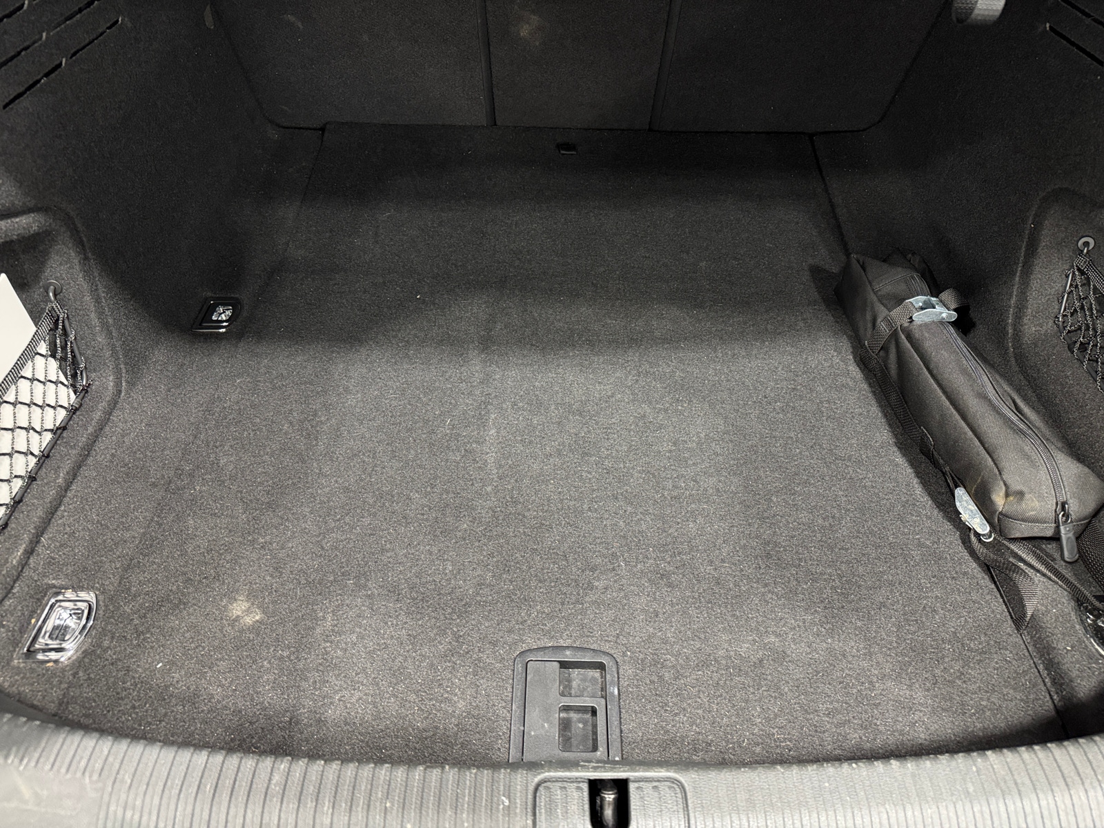 Thumbnail: 2020 Audi S4 - 6