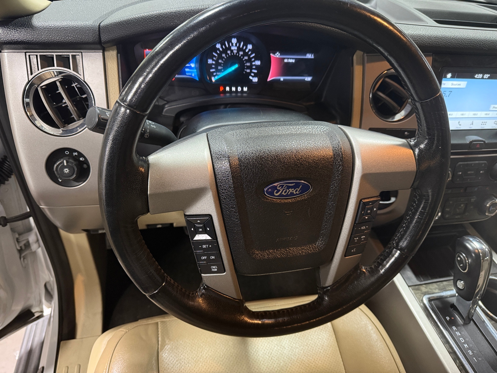 Thumbnail: 2017 Ford Expedition EL - 4