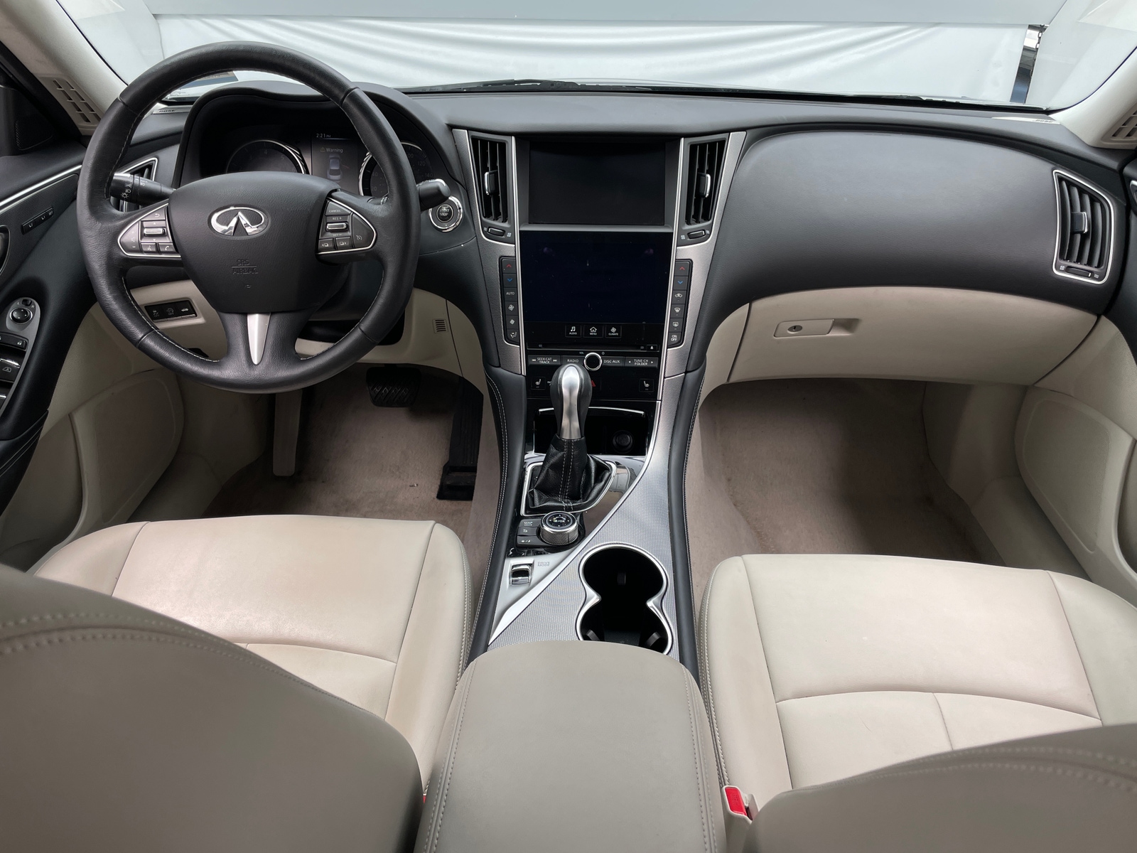 Thumbnail: 2016 INFINITI Q50 - 2