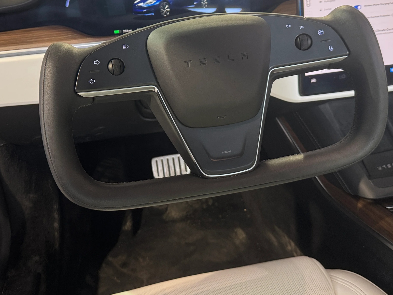 Thumbnail: 2023 Tesla Model S - 5