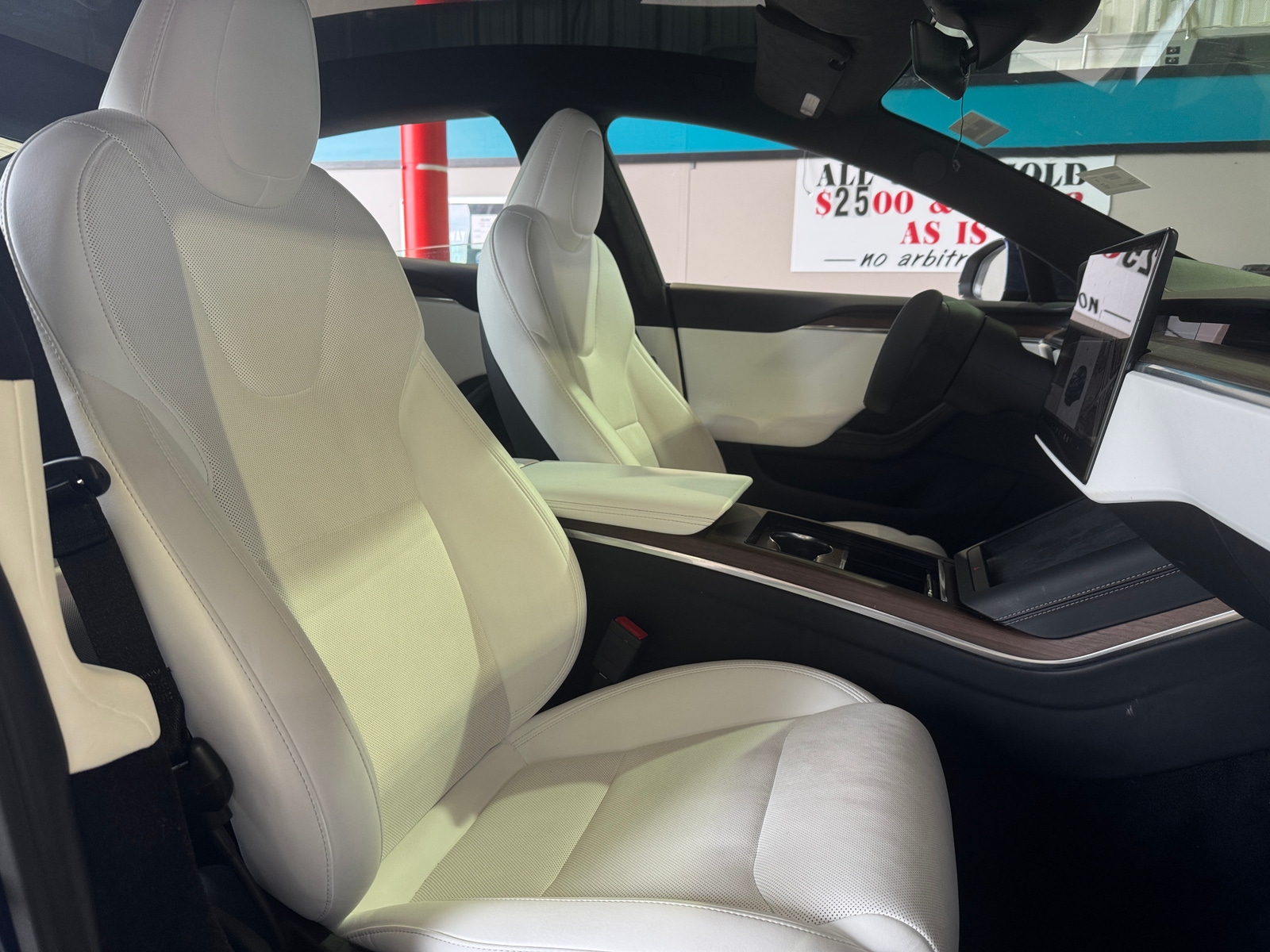 Thumbnail: 2023 Tesla Model S - 2