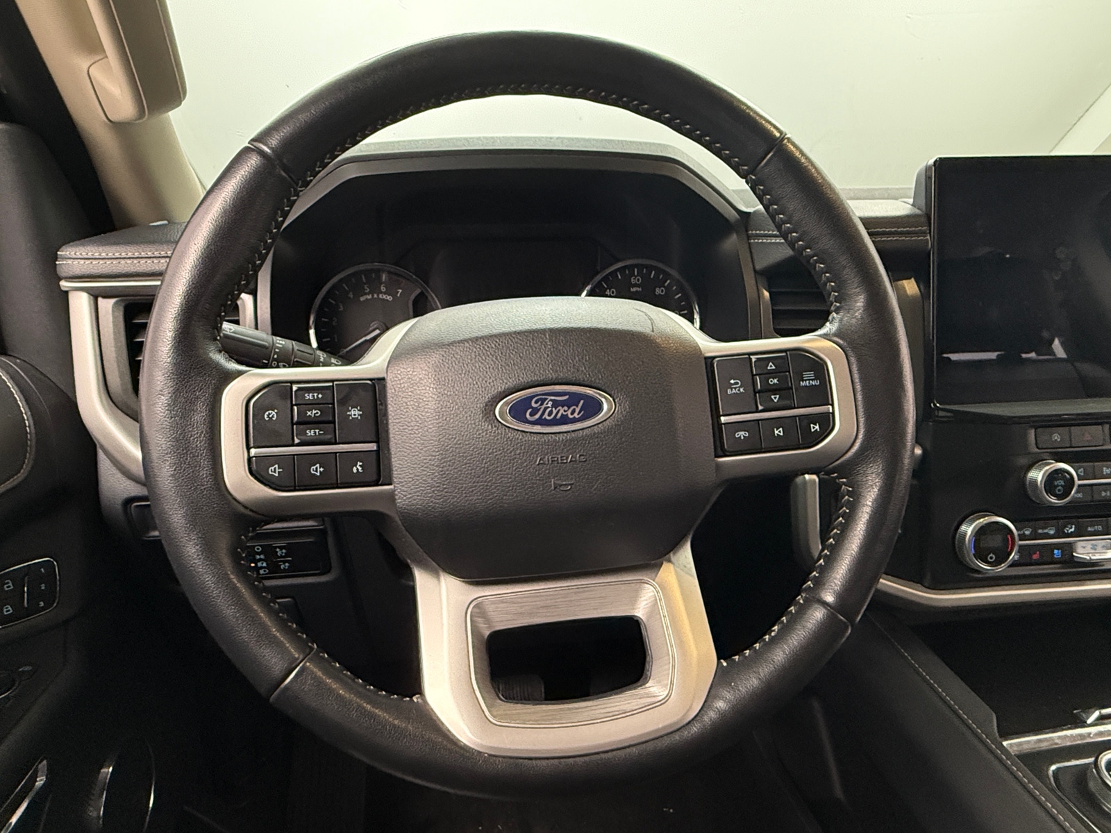 Thumbnail: 2024 Ford Expedition - 4