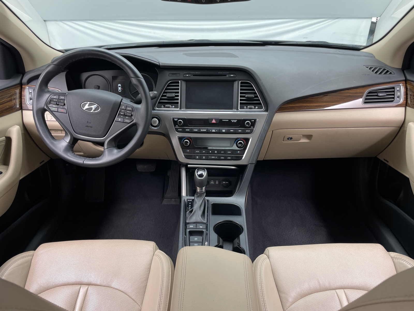 Thumbnail: 2017 Hyundai Sonata - 2