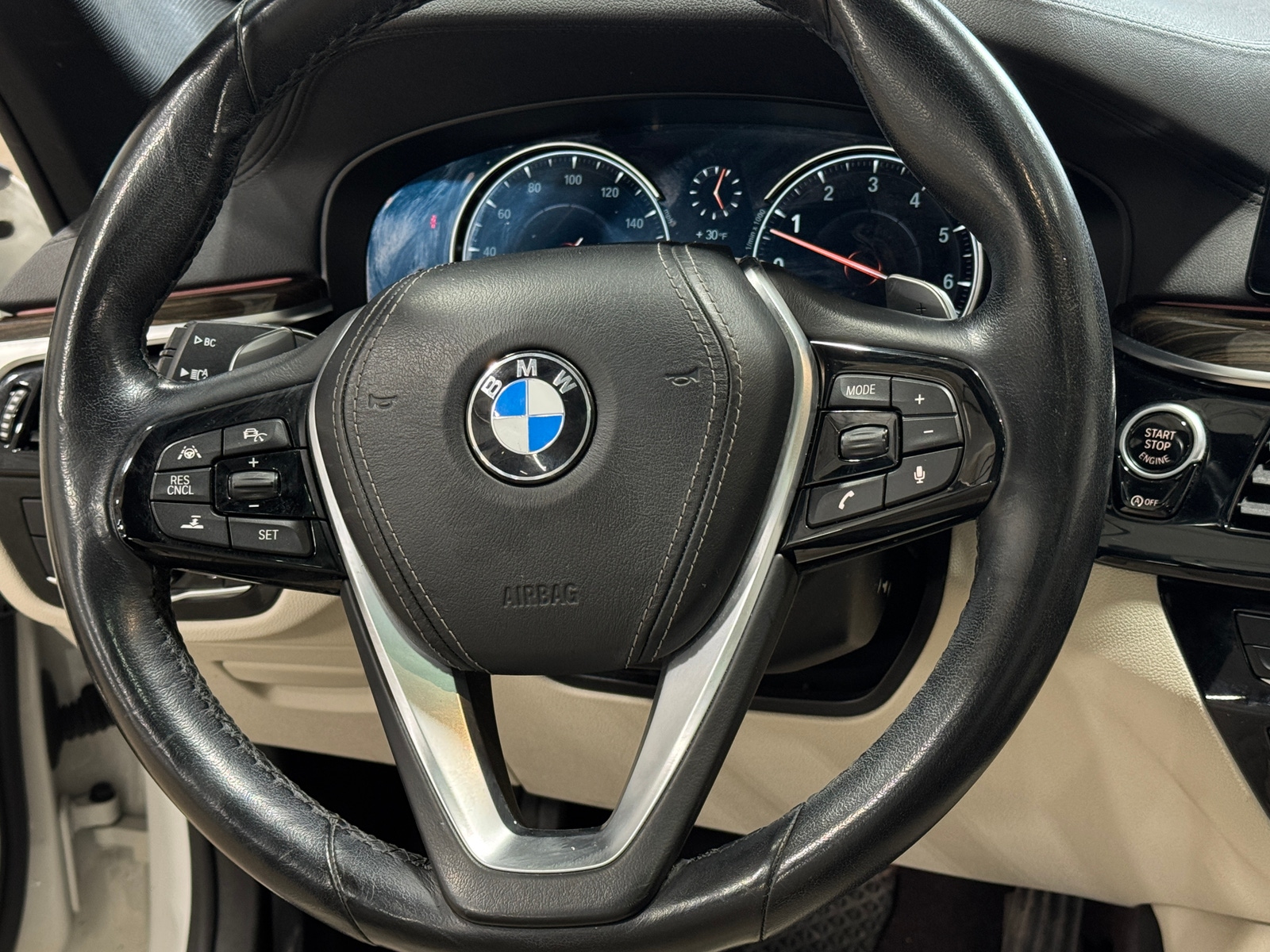 Thumbnail: 2018 BMW 5 Series - 4