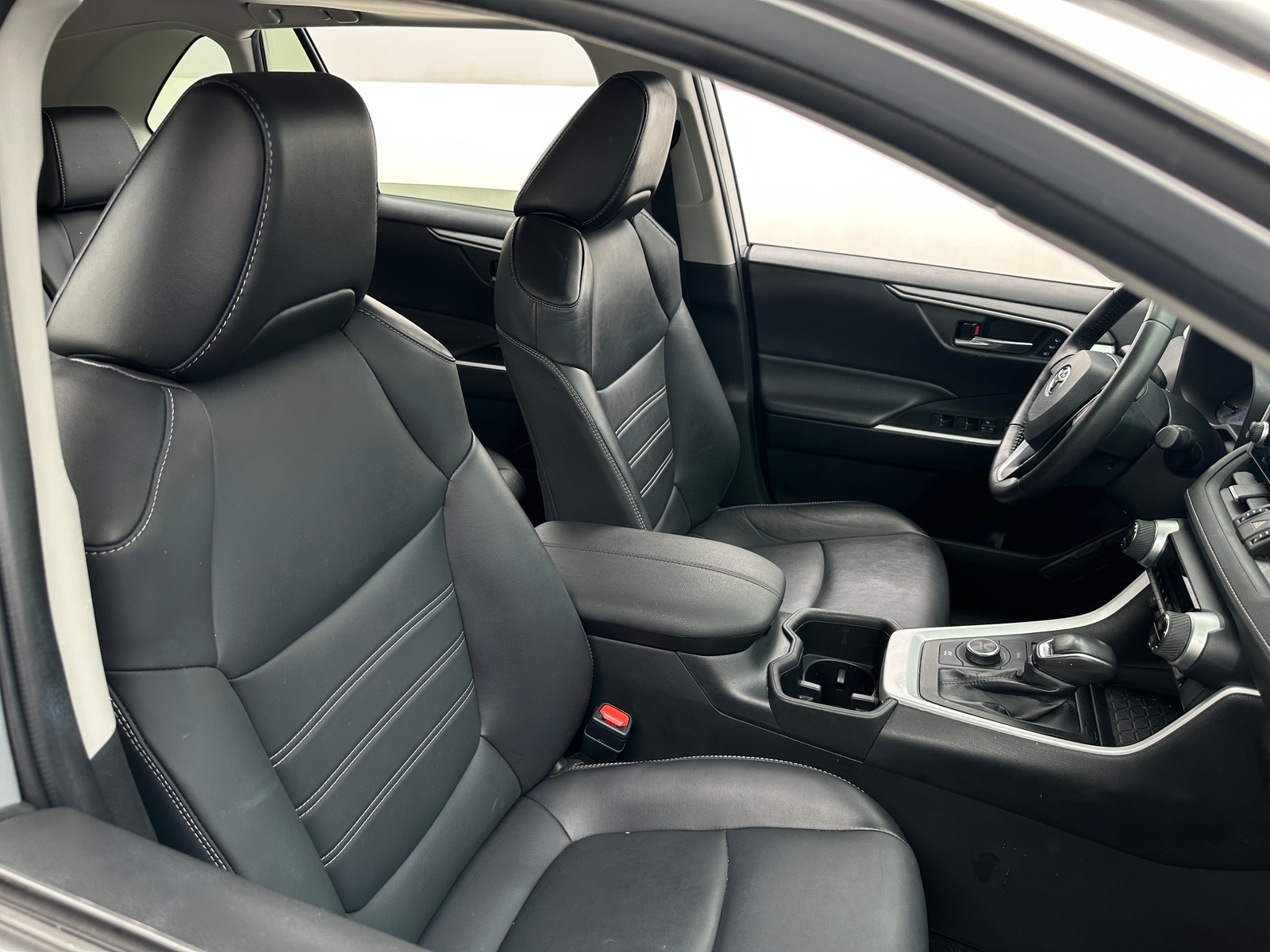 Thumbnail: 2022 Toyota RAV4 - 2