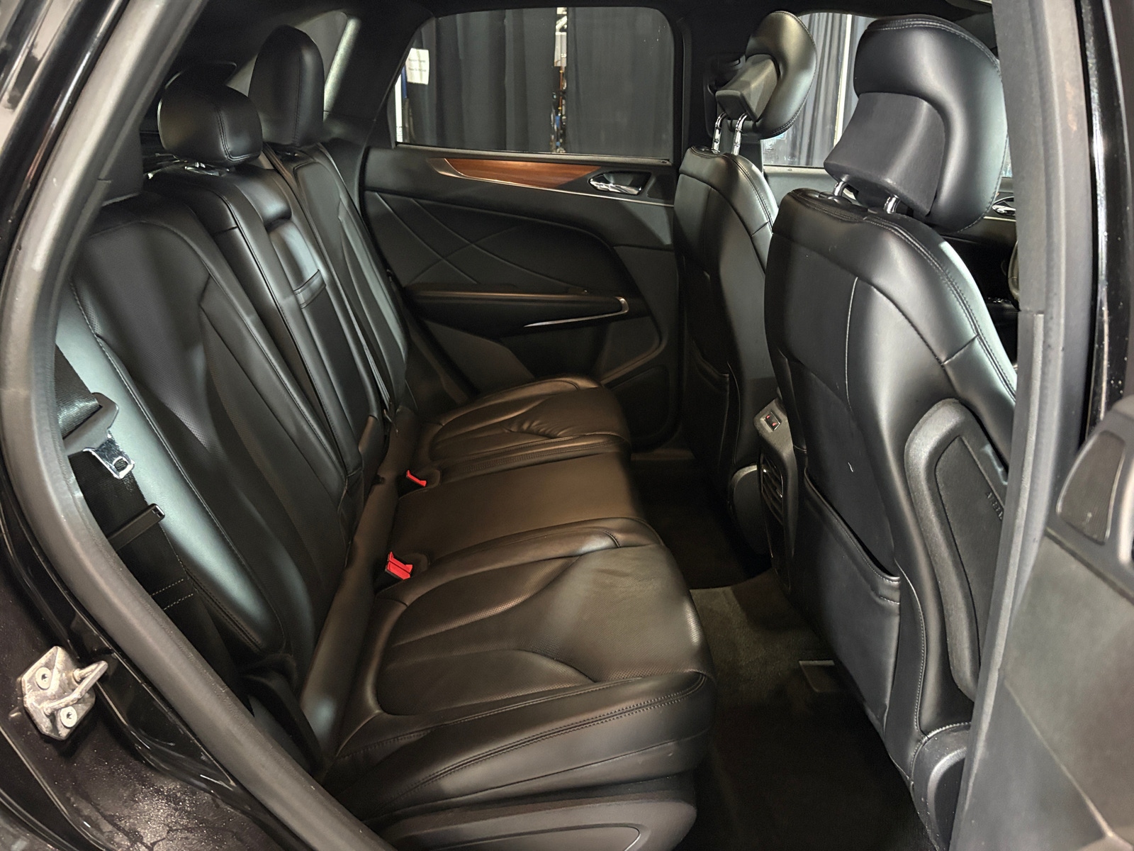 Thumbnail: 2015 Lincoln MKC - 5