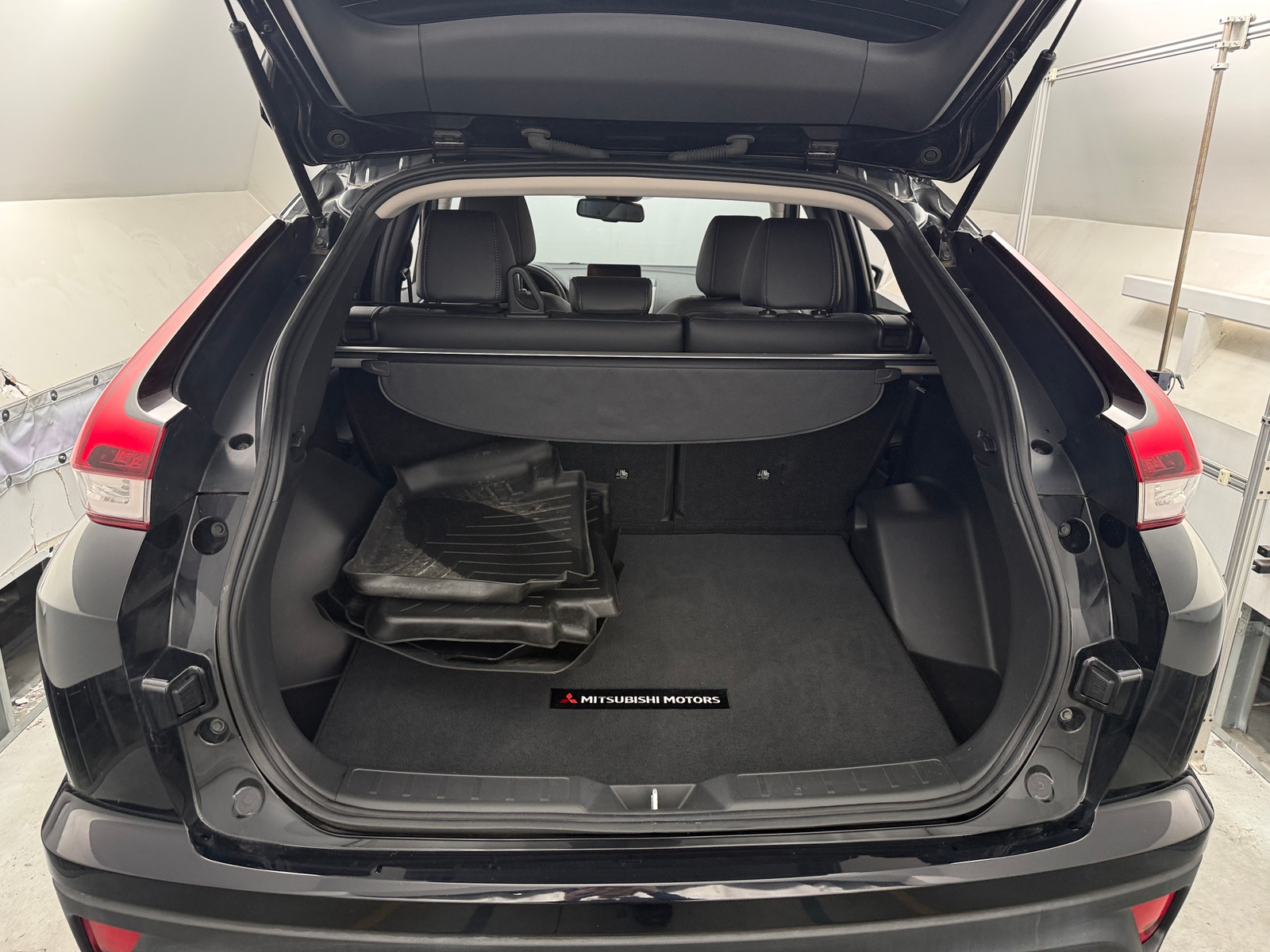 Thumbnail: 2022 Mitsubishi Eclipse Cross - 6