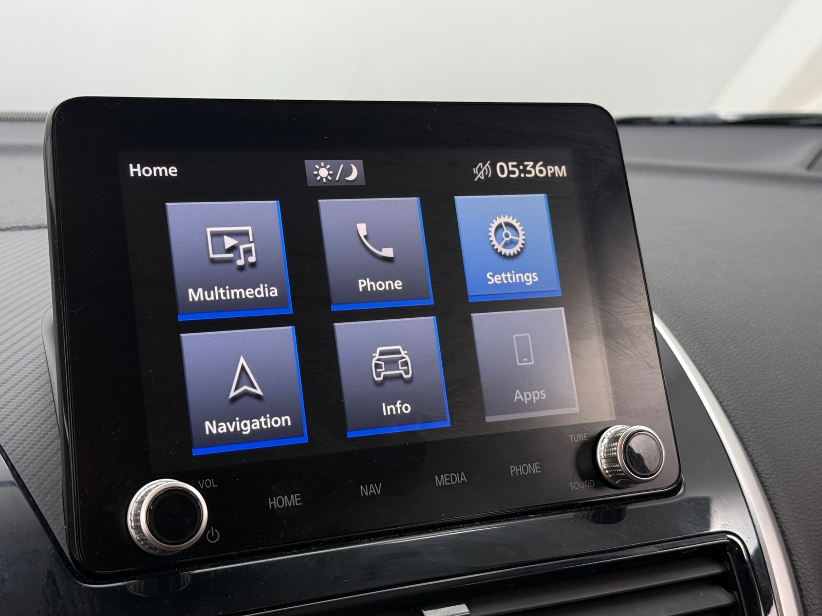 Thumbnail: 2022 Mitsubishi Eclipse Cross - 3