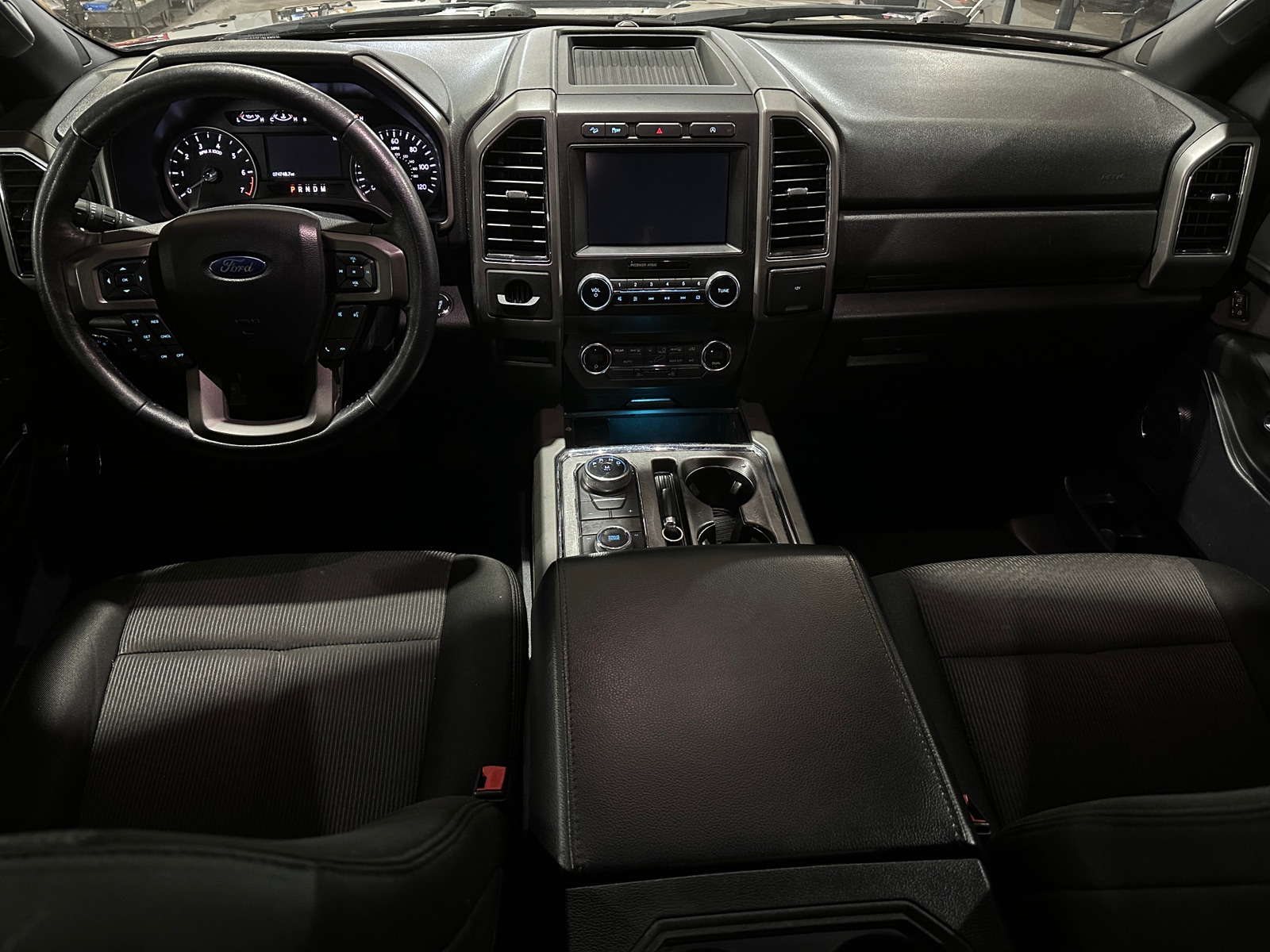 Thumbnail: 2019 Ford Expedition - 3