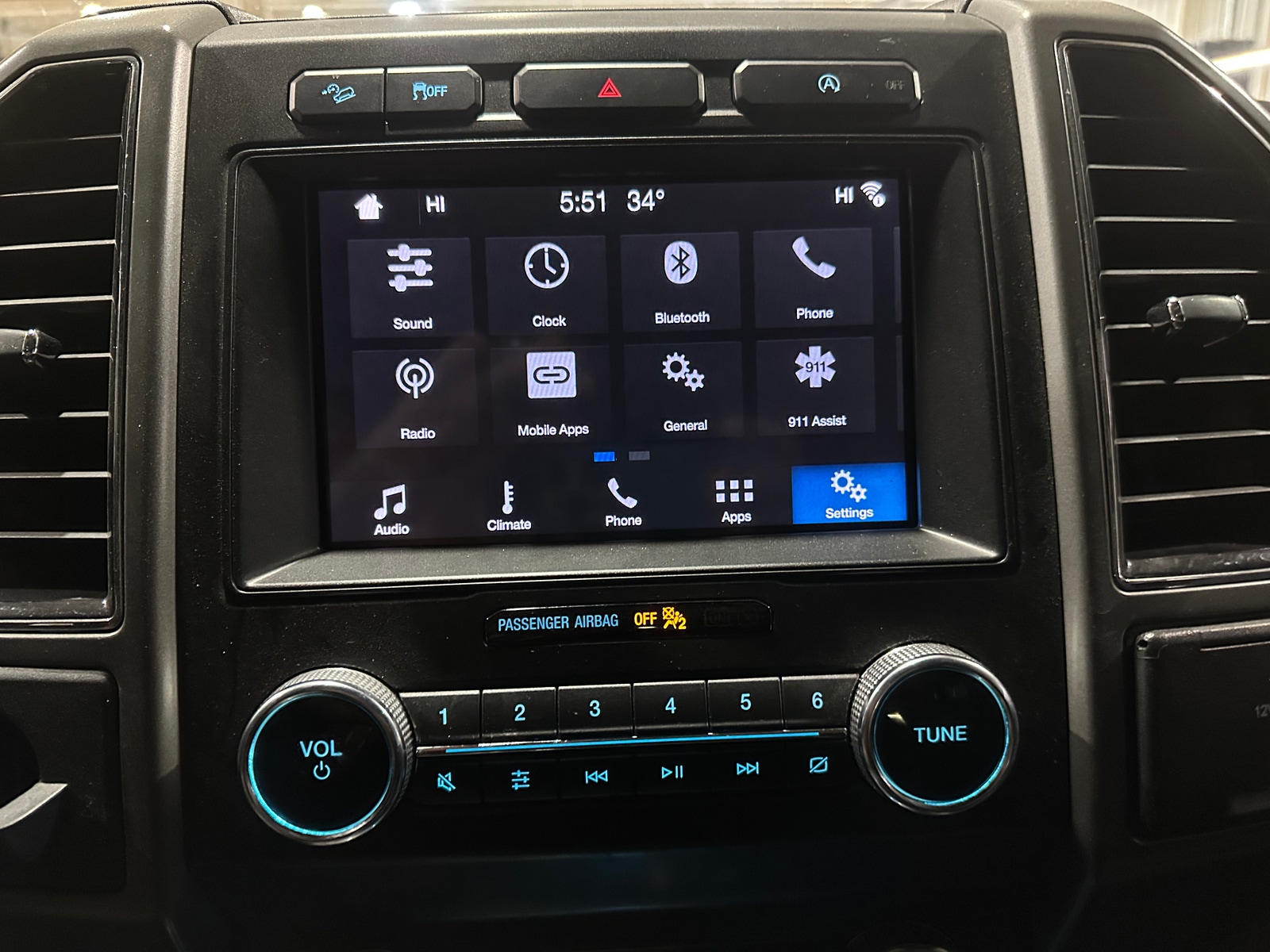 Thumbnail: 2019 Ford Expedition - 4