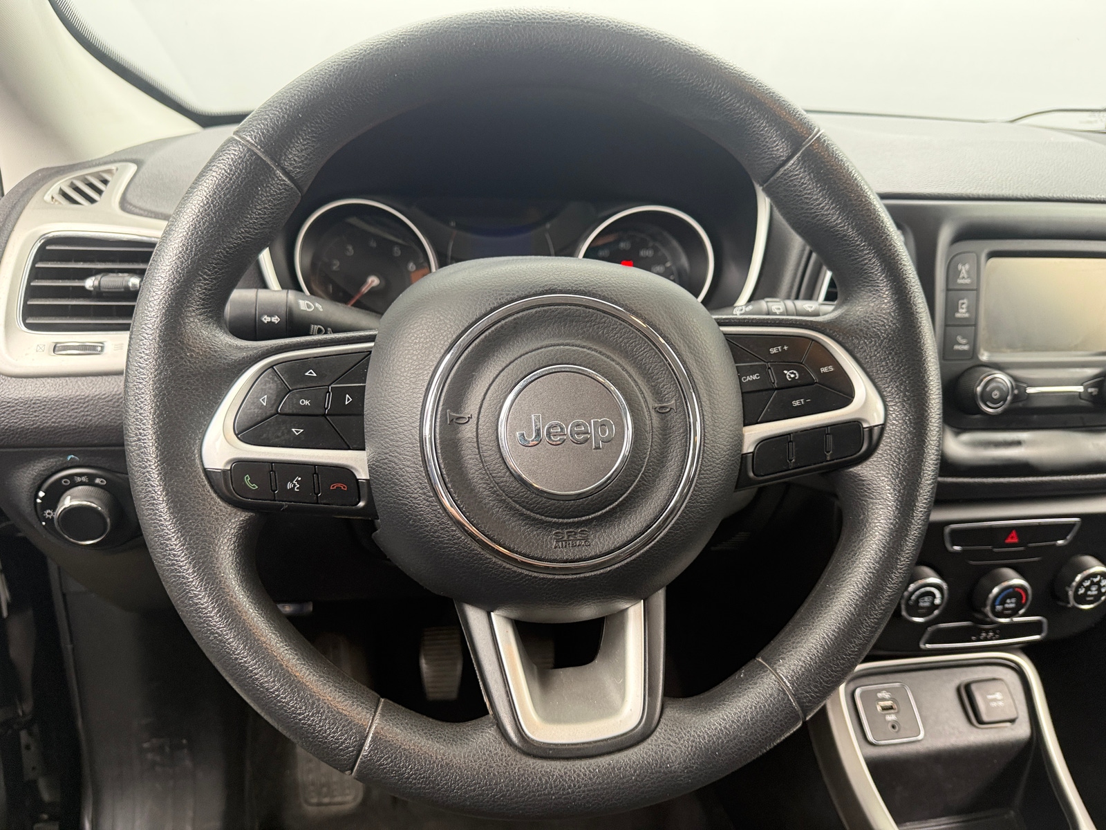 Thumbnail: 2018 Jeep Compass - 5