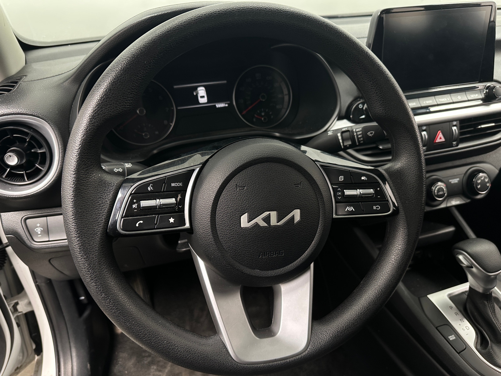 Thumbnail: 2024 Kia Forte - 5