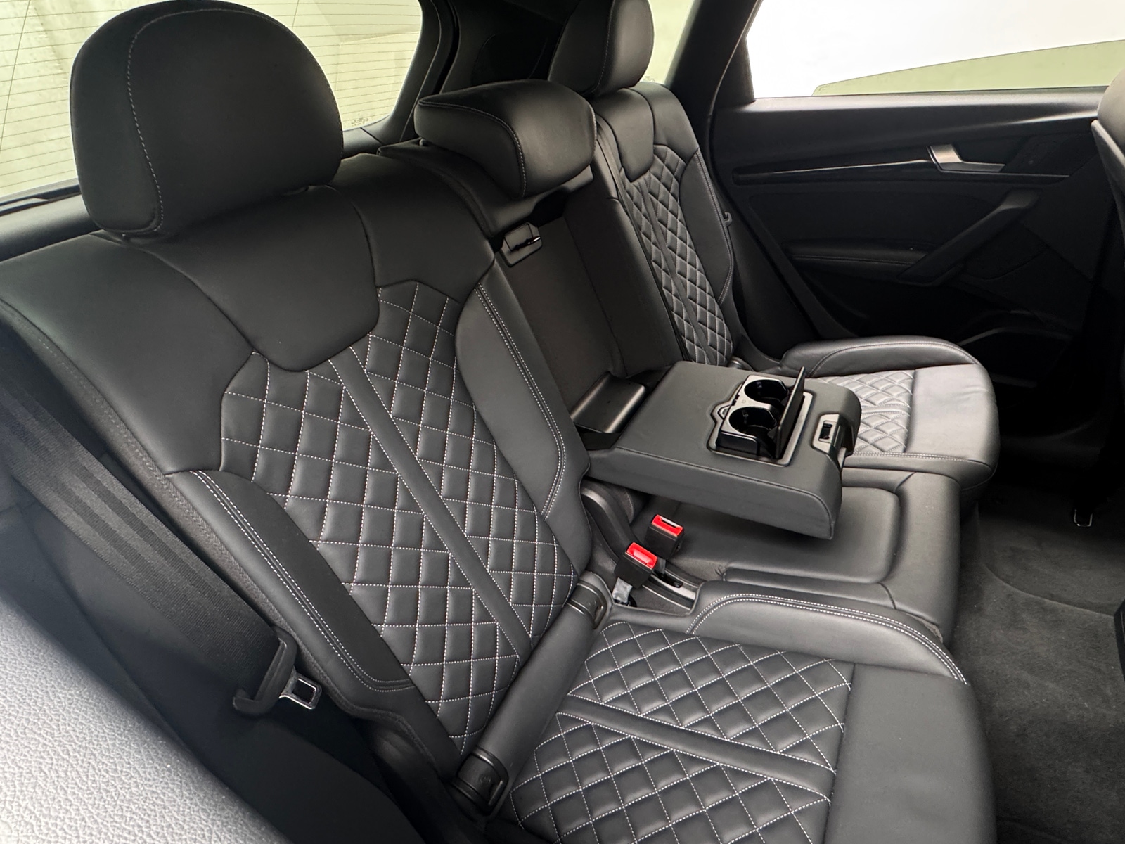 Thumbnail: 2019 Audi SQ5 - 5