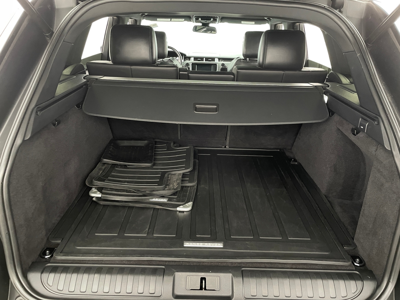 Thumbnail: 2016 Land Rover Range Rover Sport - 6