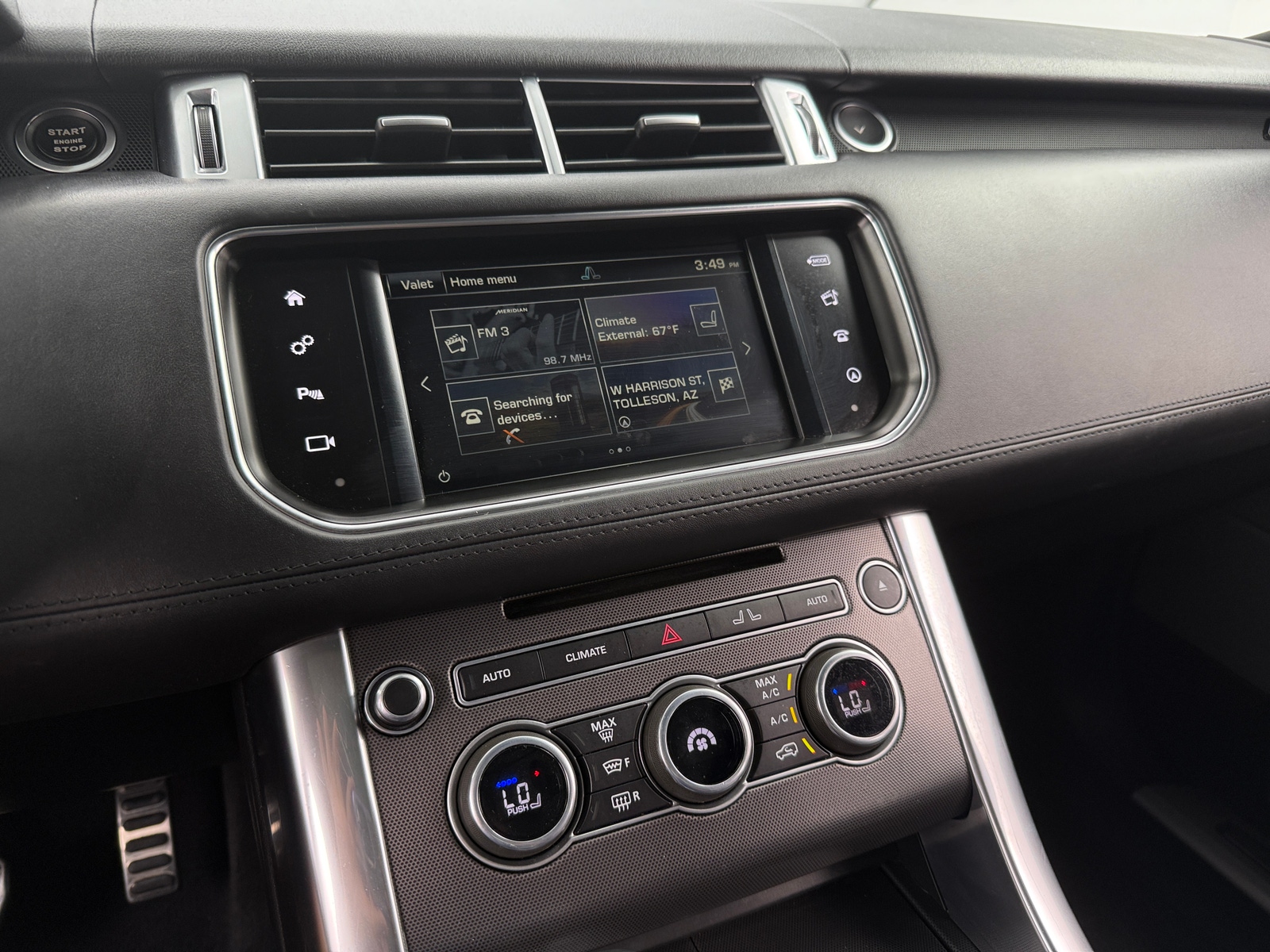 Thumbnail: 2016 Land Rover Range Rover Sport - 3