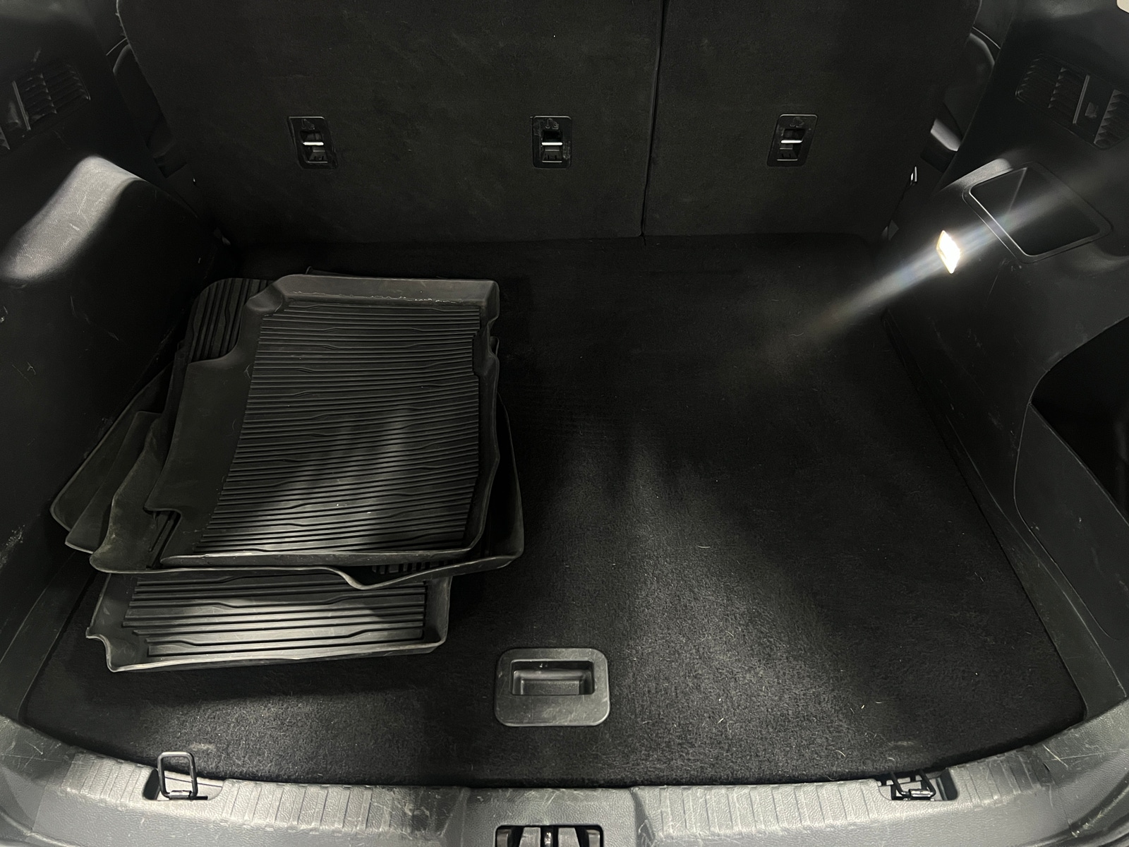 Thumbnail: 2020 Ford Edge - 6