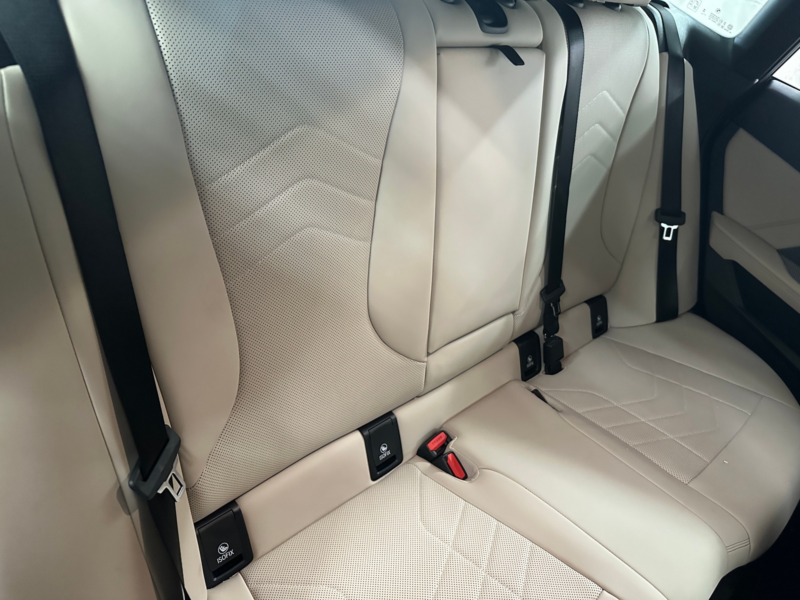 Thumbnail: 2025 BMW 2 Series - 5