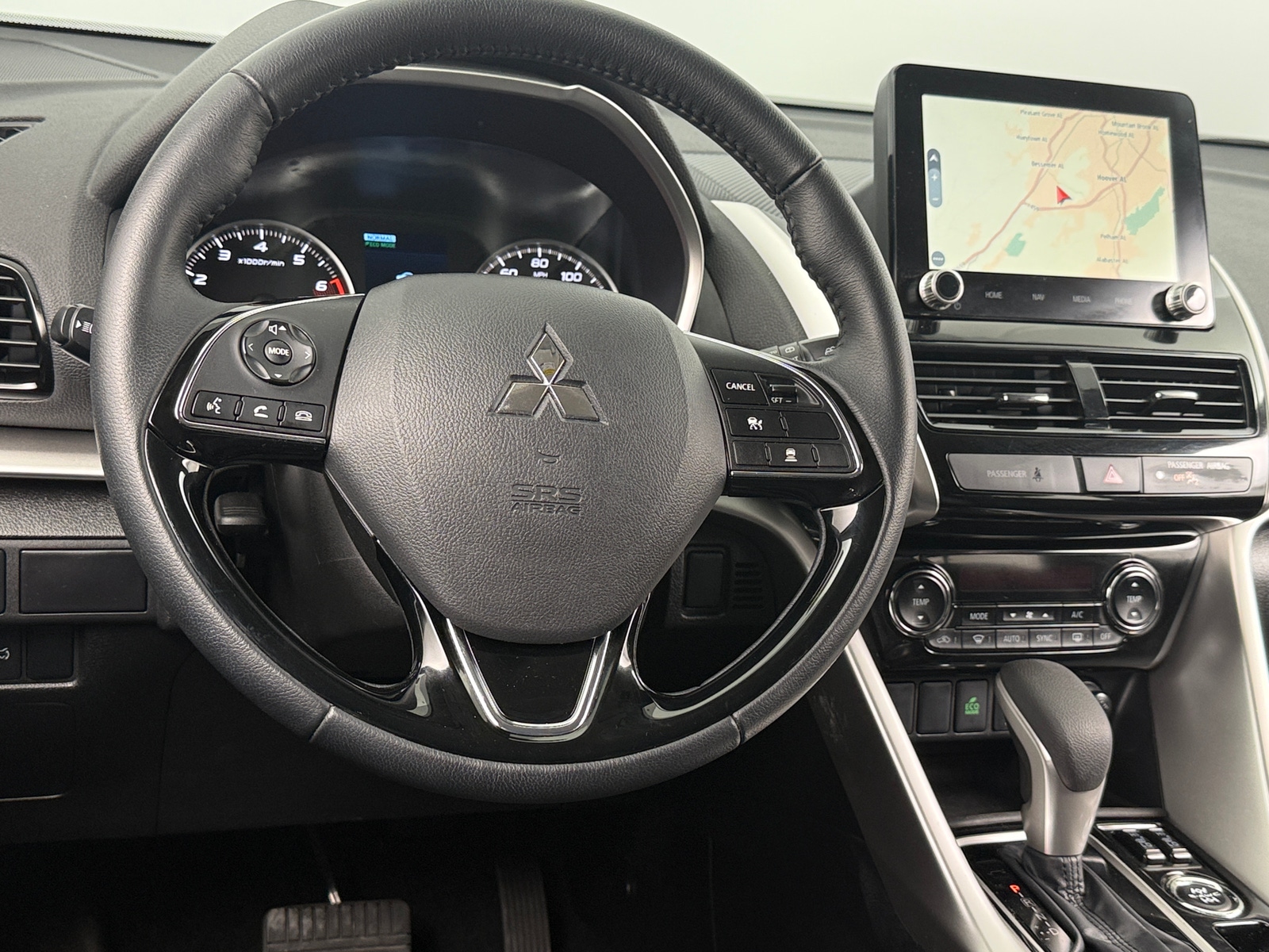 Thumbnail: 2025 Mitsubishi Eclipse Cross - 3