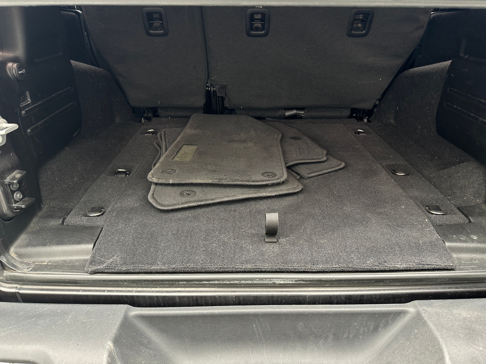 Thumbnail: 2021 Jeep Wrangler - 7