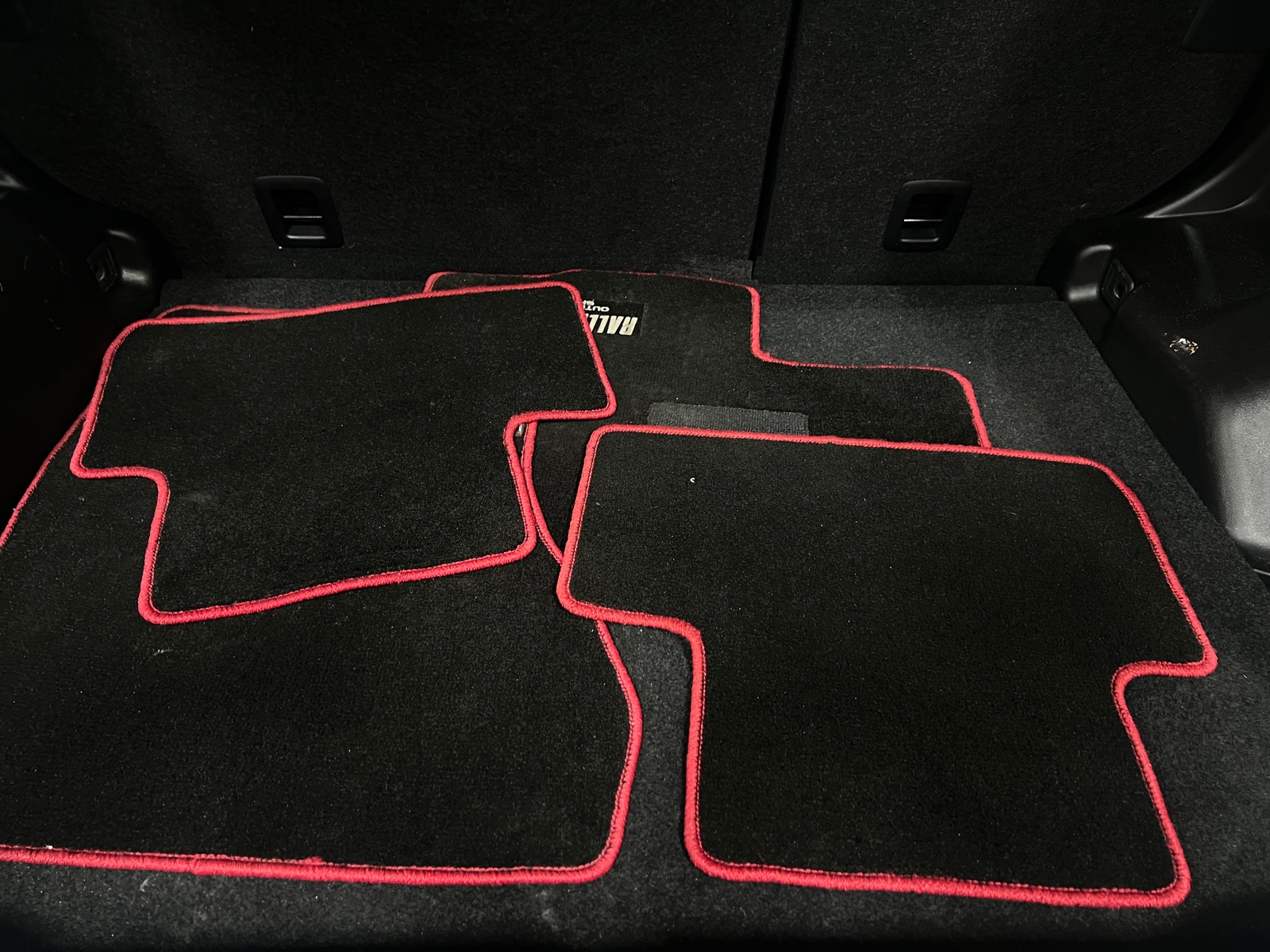 Thumbnail: 2024 Mitsubishi Outlander Sport - 7