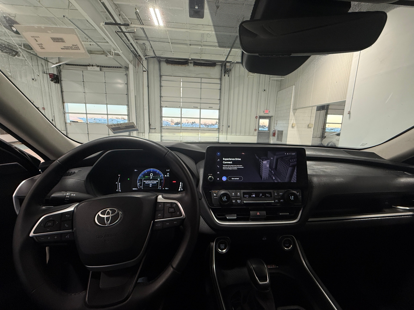 Thumbnail: 2025 Toyota Grand Highlander - 2