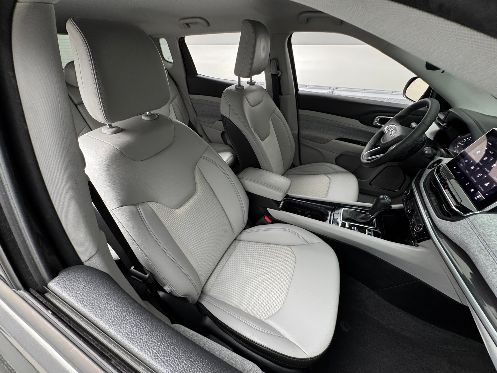 Thumbnail: 2022 Jeep Compass - 2