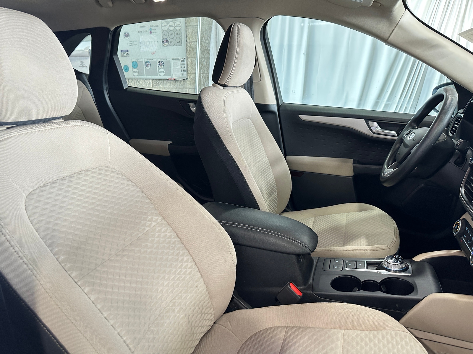 Thumbnail: 2020 Ford Escape - 2