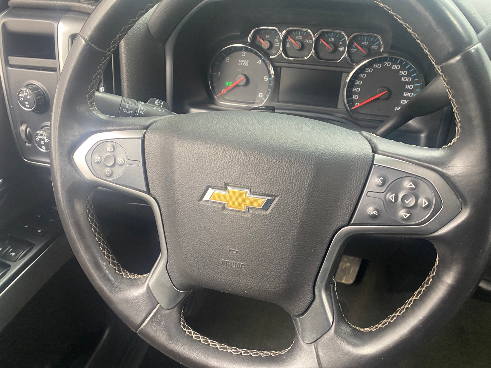 Thumbnail: 2015 Chevrolet Silverado 1500 - 5