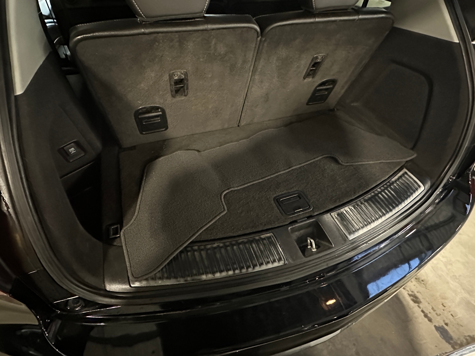 Thumbnail: 2020 Acura MDX - 6