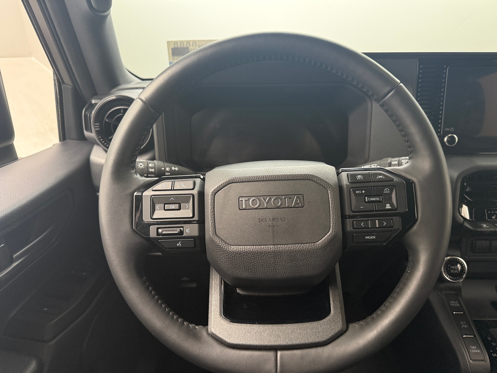 Thumbnail: 2025 Toyota Land Cruiser - 5