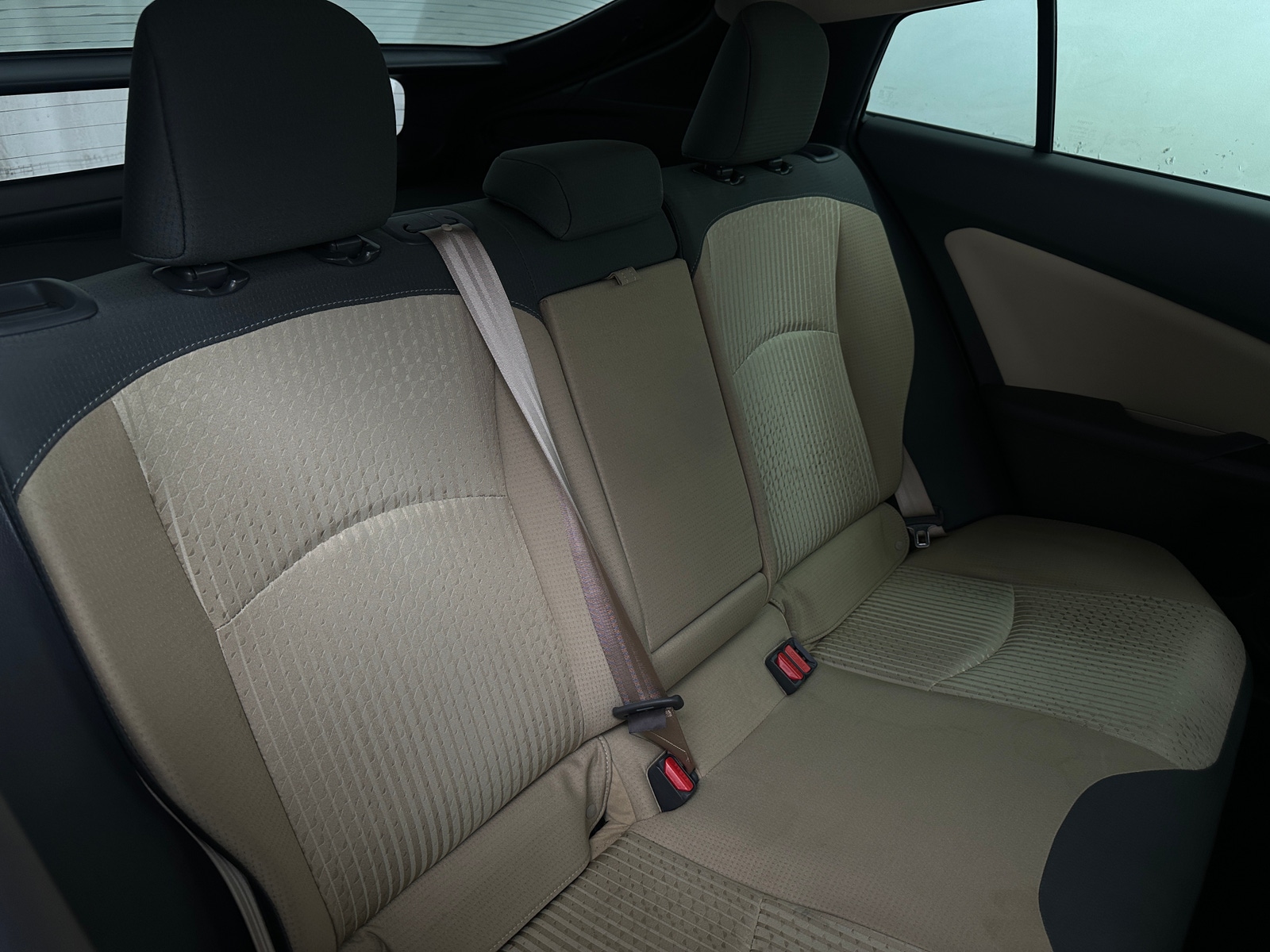 Thumbnail: 2016 Toyota Prius - 6