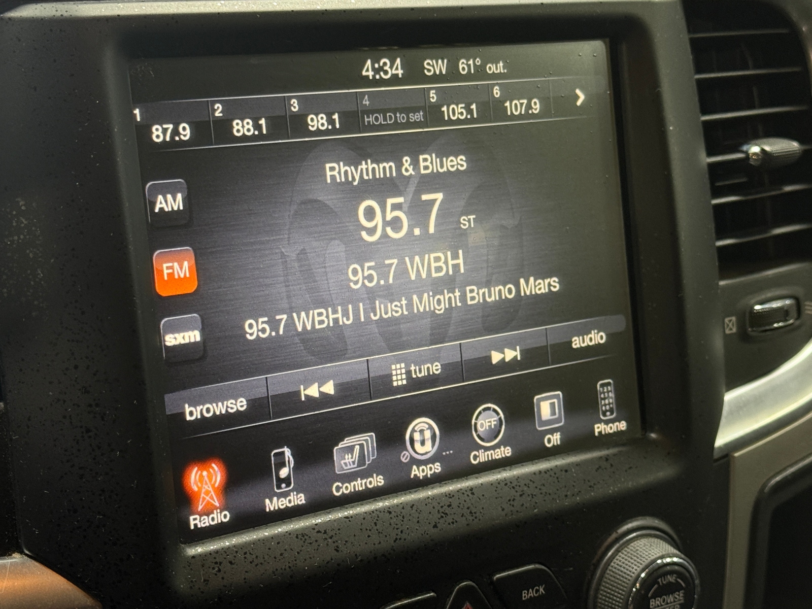 Thumbnail: 2016 RAM 2500 - 4