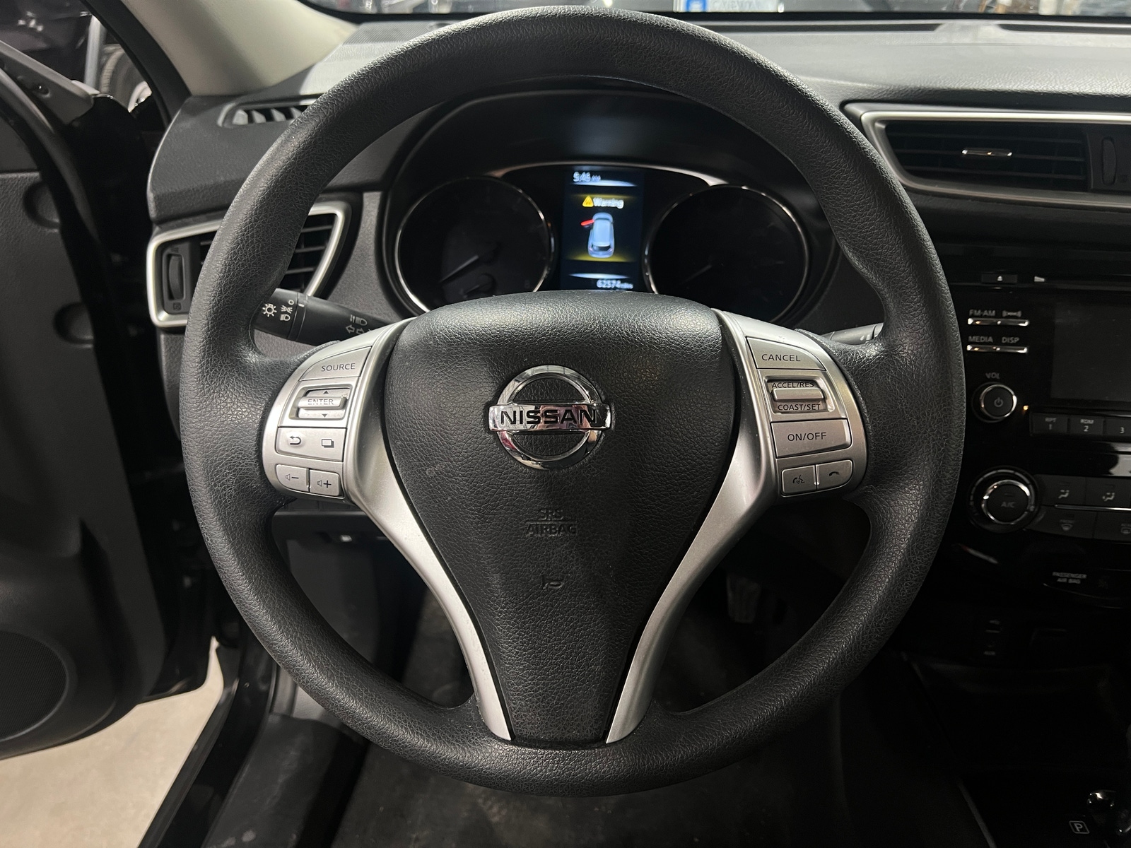 Thumbnail: 2016 Nissan Rogue - 5