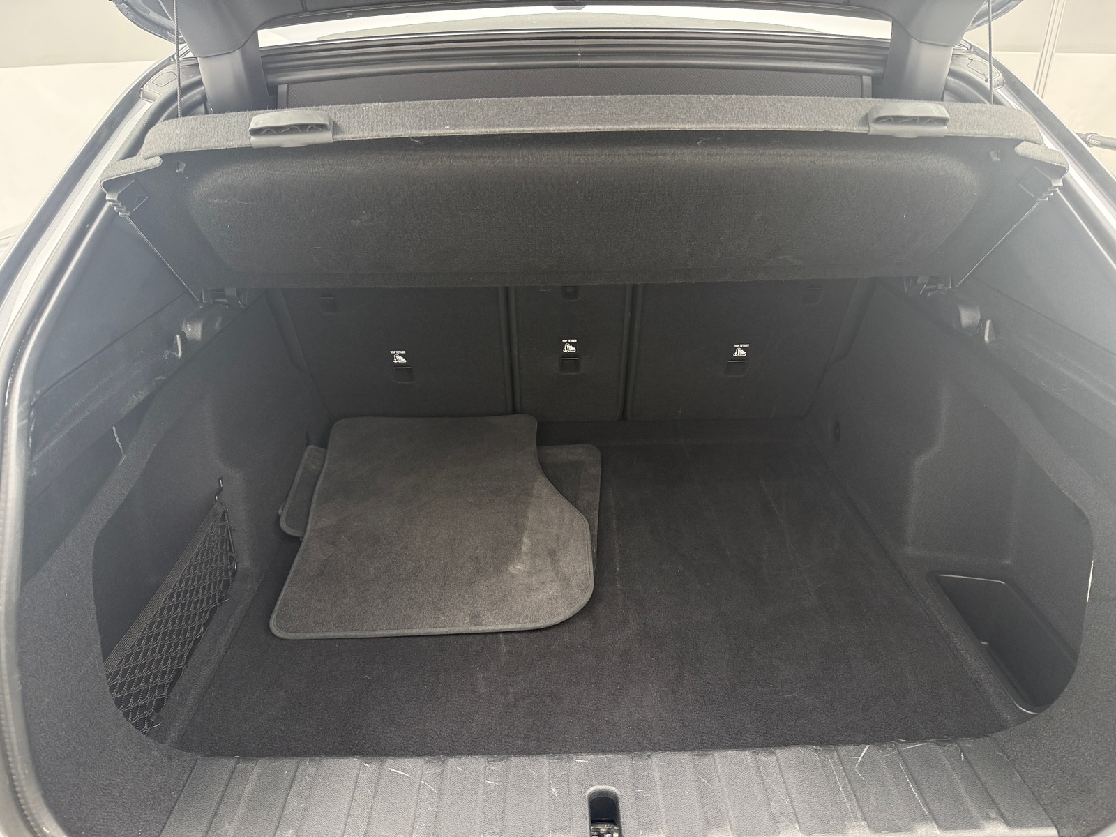 Thumbnail: 2025 BMW X2 - 6