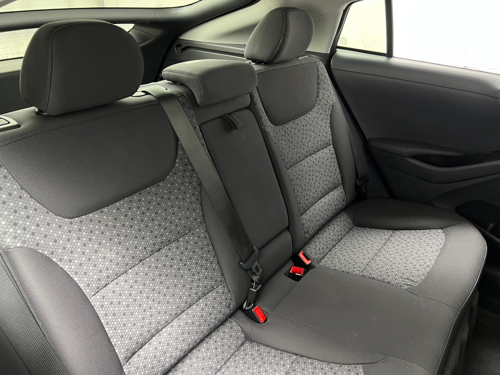 Thumbnail: 2019 Hyundai Ioniq - 6