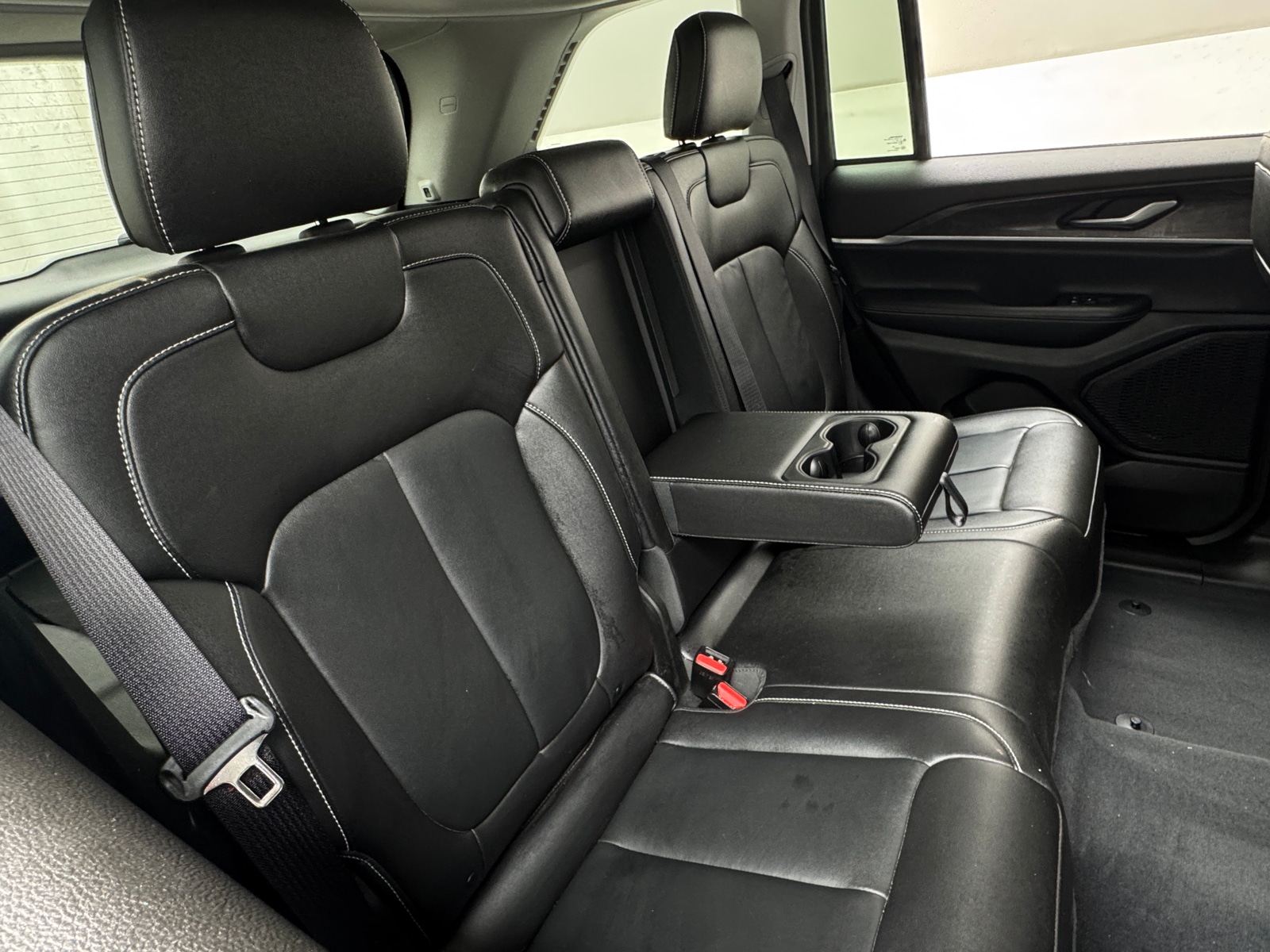 Thumbnail: 2023 Jeep Grand Cherokee - 5