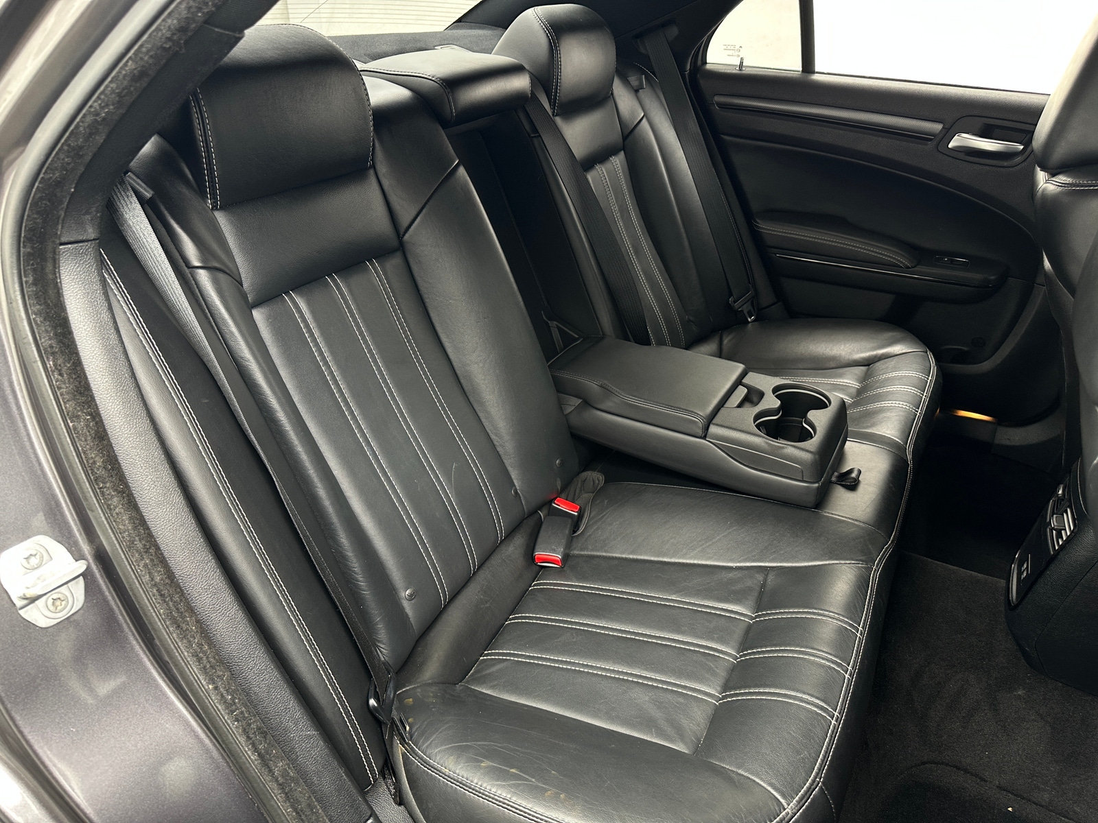 Thumbnail: 2015 Chrysler 300 - 5