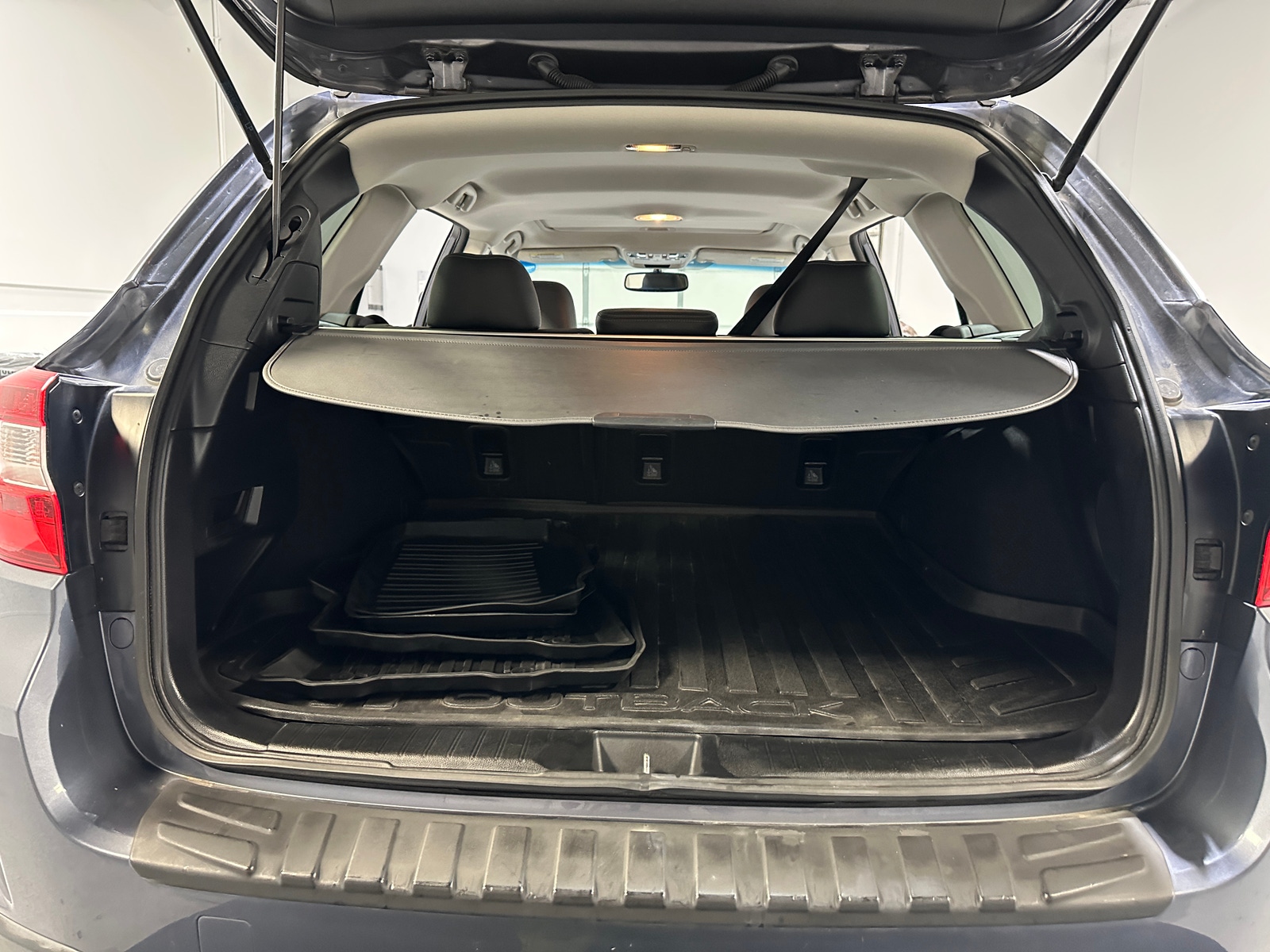 Thumbnail: 2017 Subaru Outback - 6