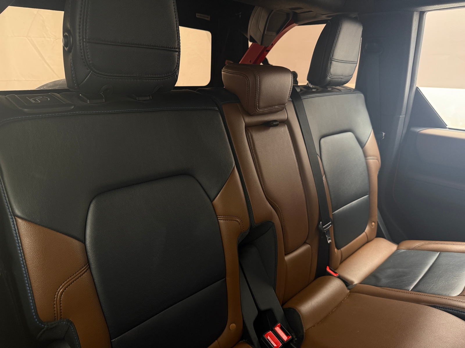 Thumbnail: 2021 Ford Bronco - 5