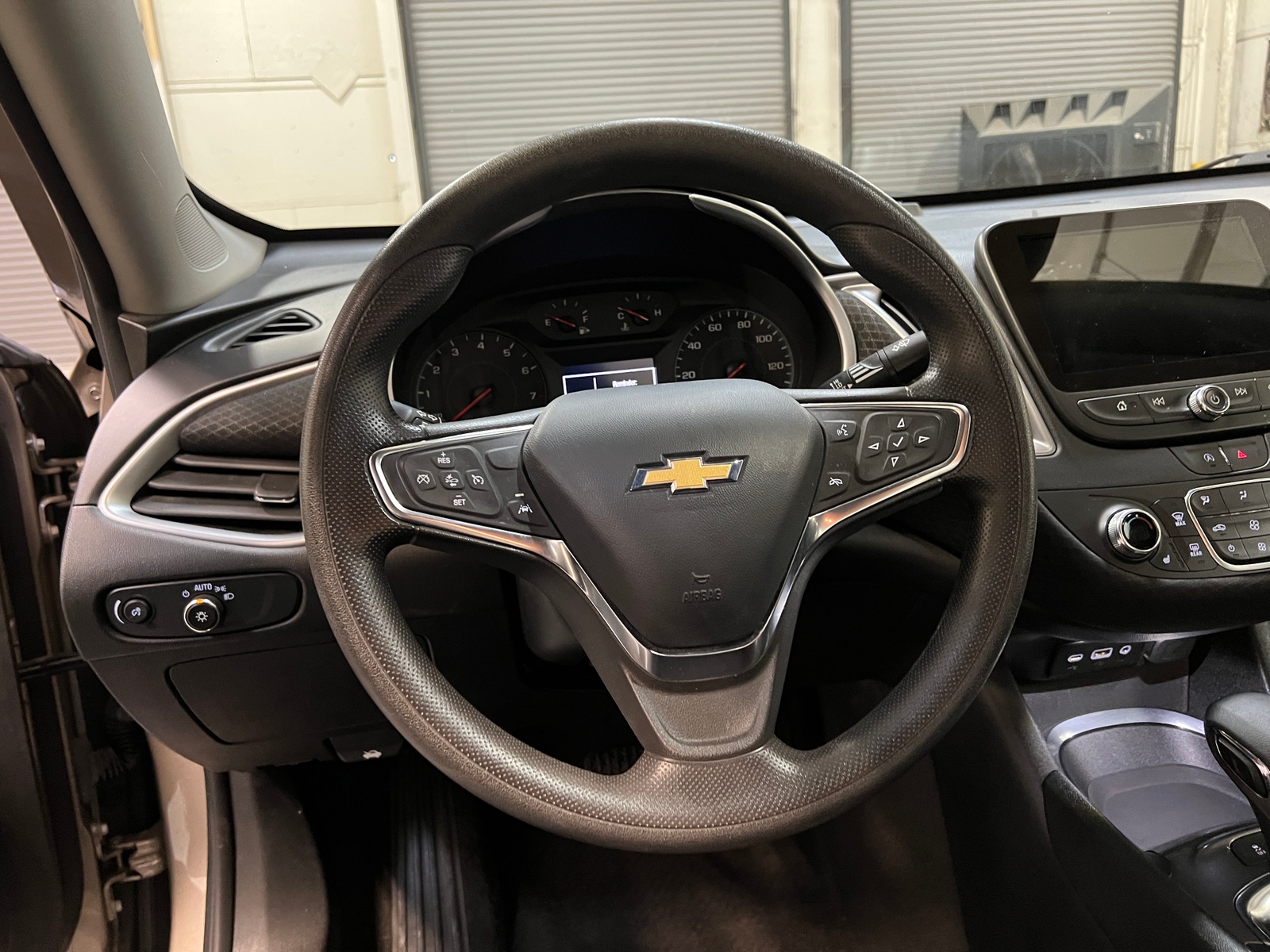 Thumbnail: 2024 Chevrolet Malibu - 5