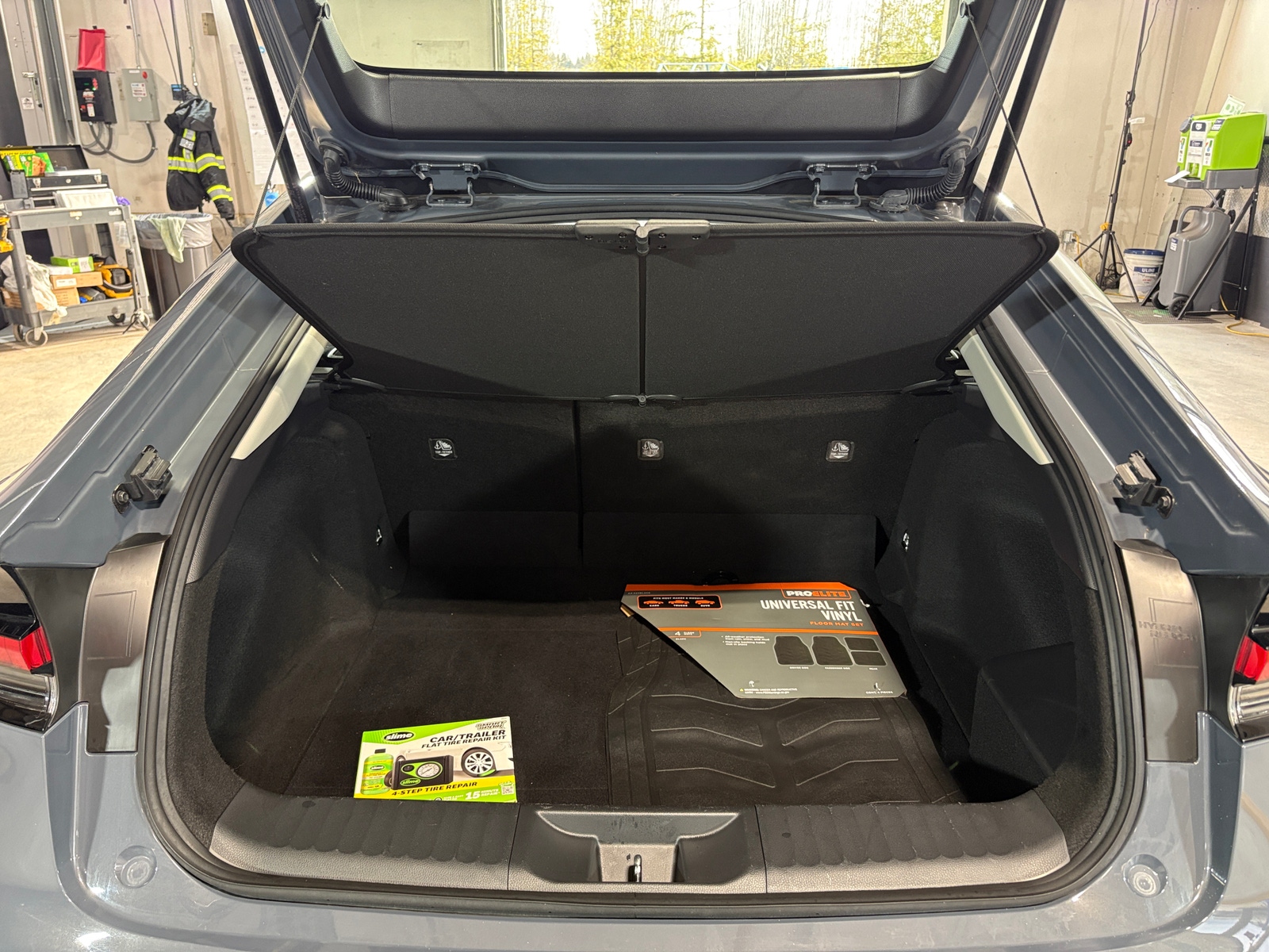 Thumbnail: 2025 Toyota Prius - 7